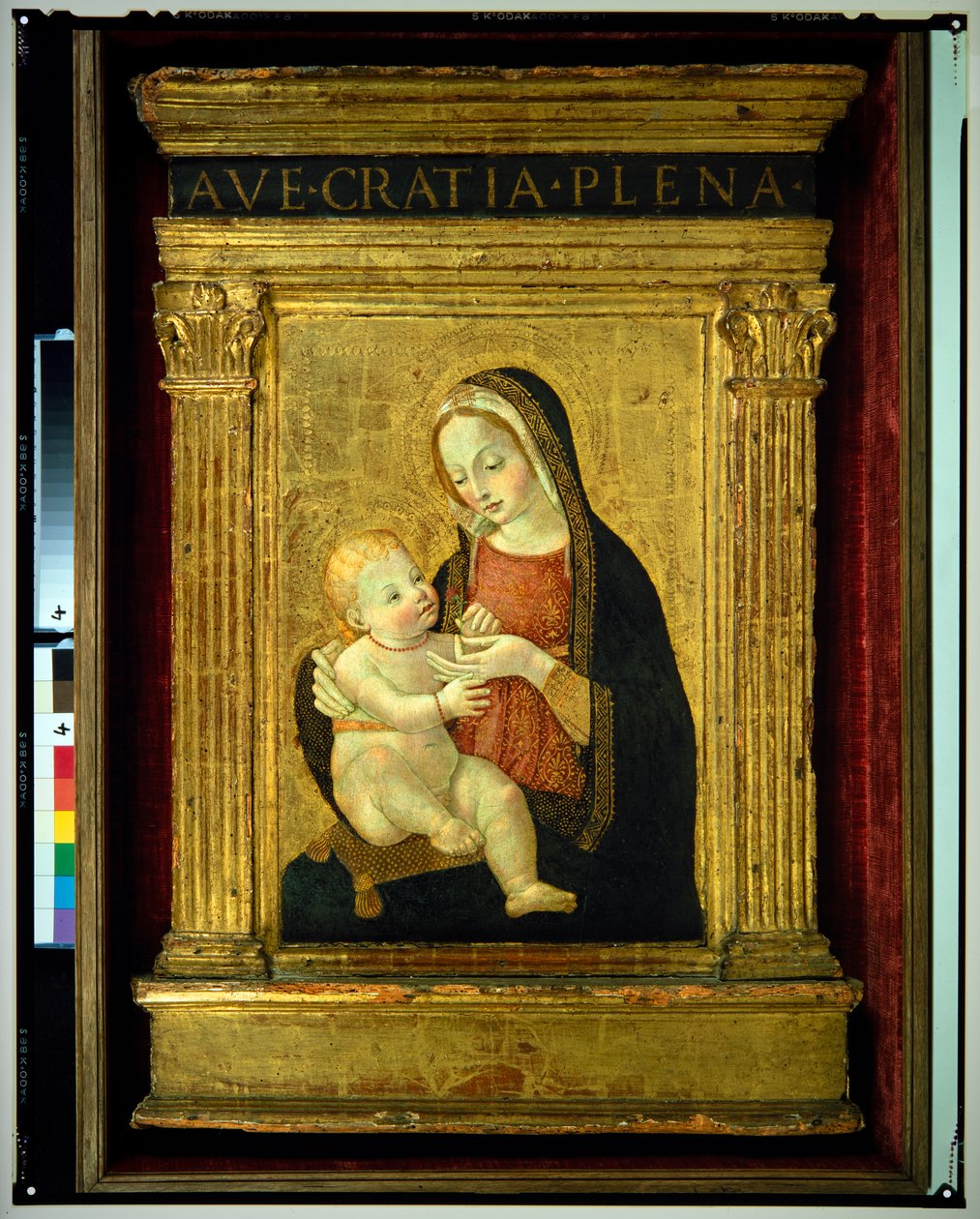 Madonna med barn (målning) av Bernardino Fungai