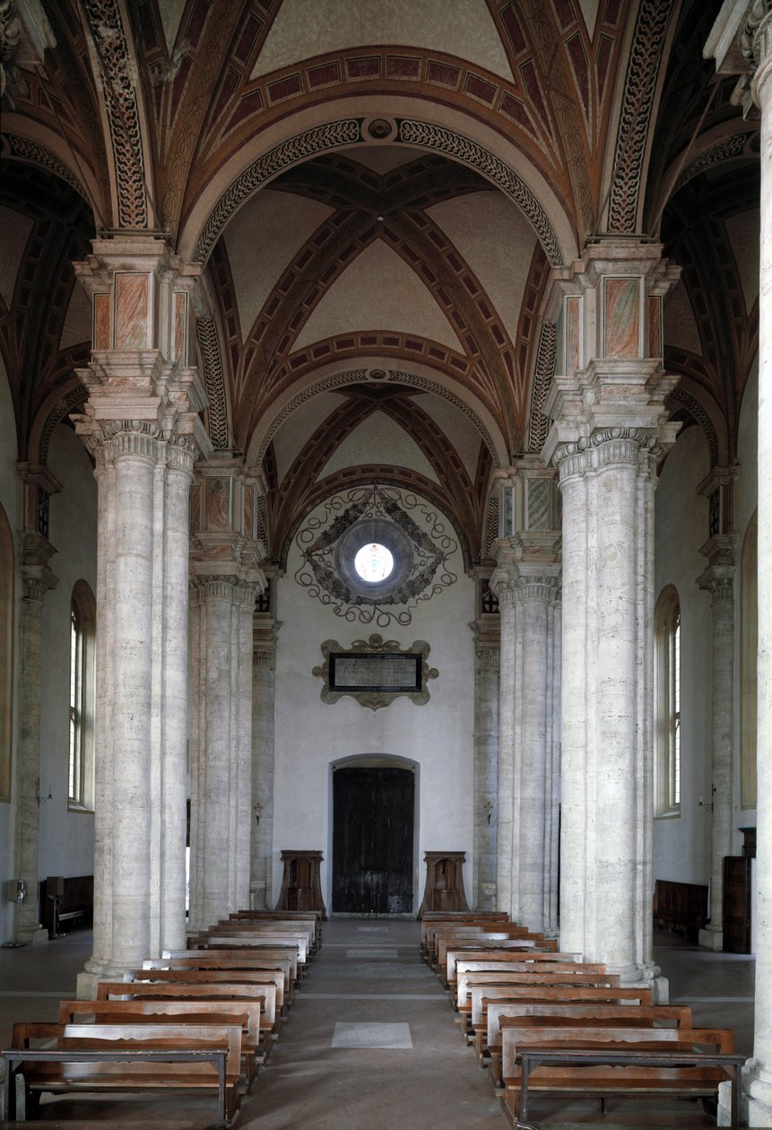 Interiörvy av kyrkan Pienza av Bernardo Rossellino