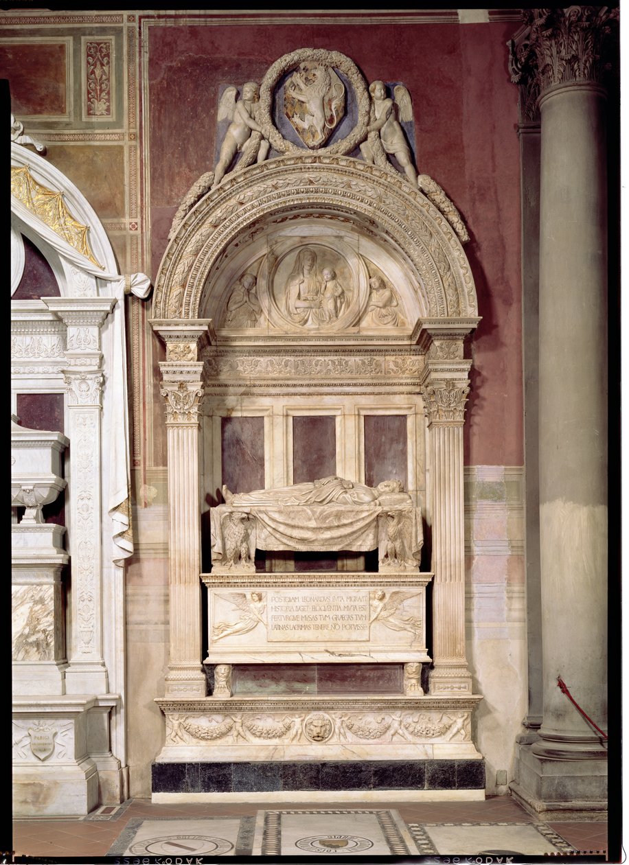 Leonardo Brunis grav (1369-144) 1446-50 (marmor) av Bernardo Rossellino