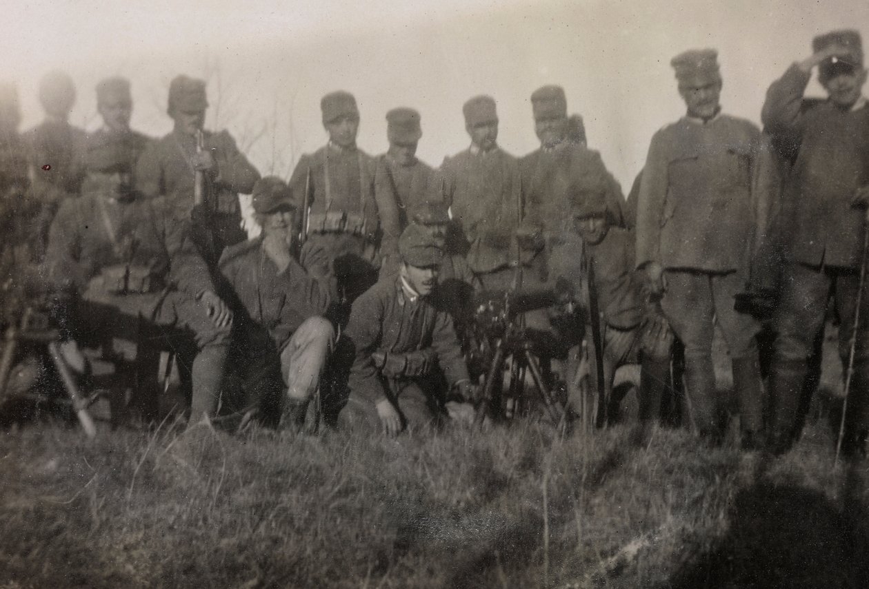 Album av första världskriget i Friuli-Venezia Giulia: gruppporträtt av skyttesoldaterna från 112.mo-infanteriet av Bourbon Del Monte