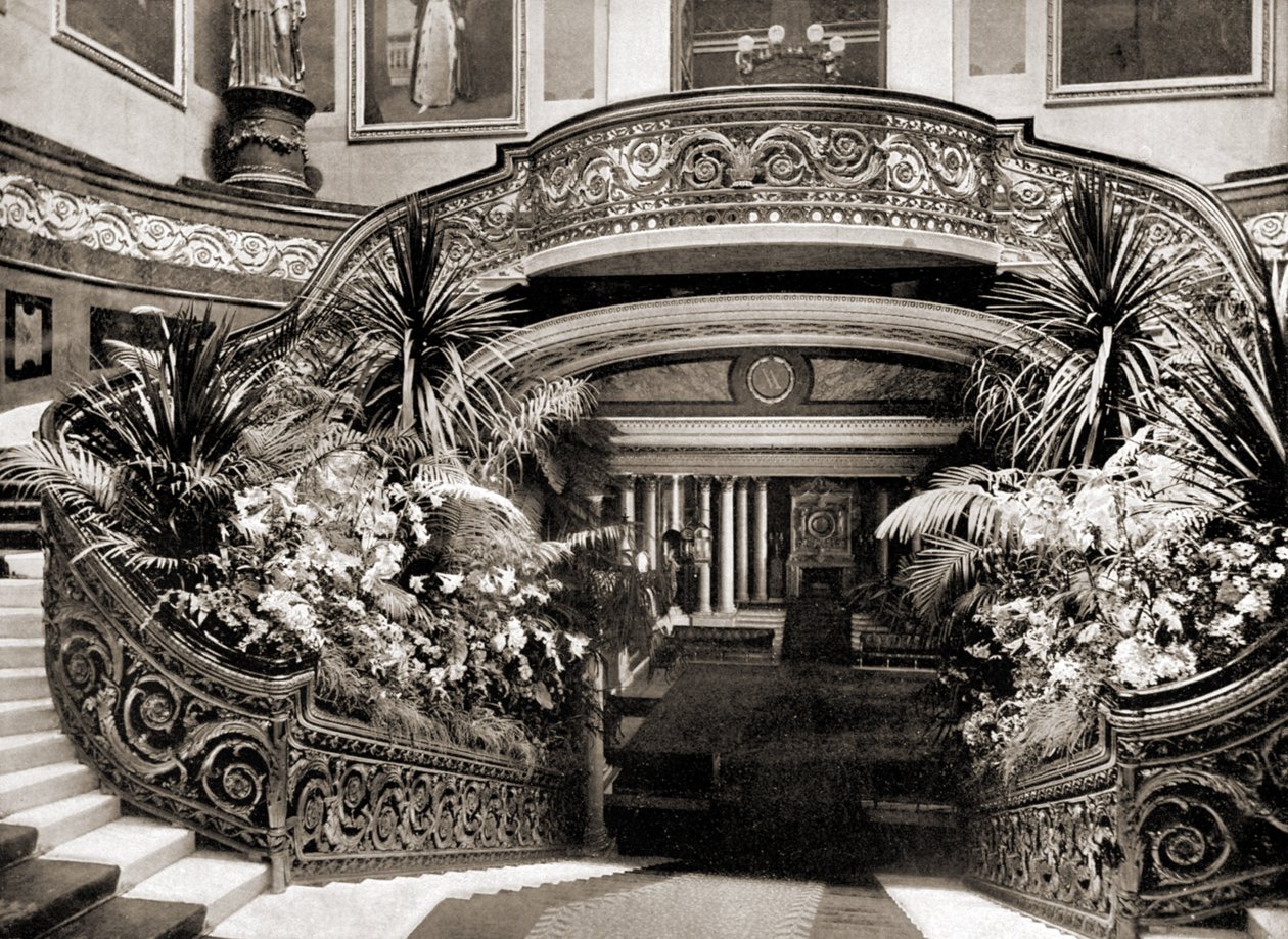 Den stora trappan vid Buckingham Palace, London, 1890 av British Photographer