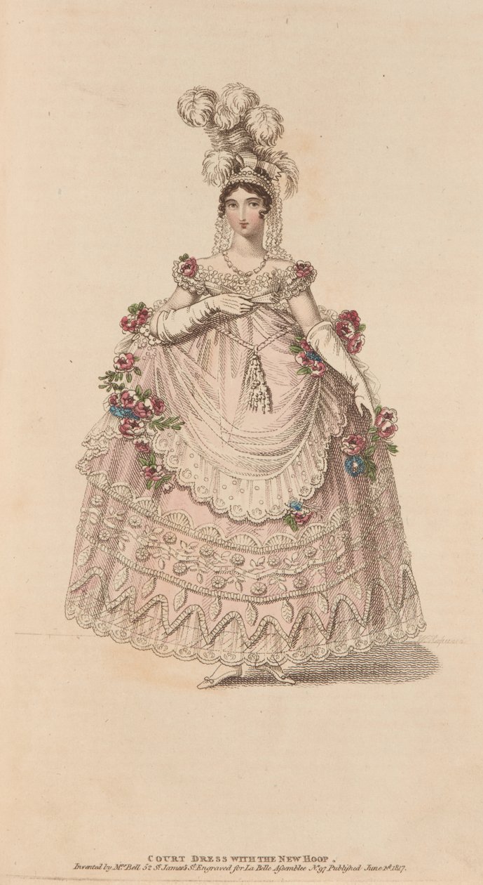 Court Dress med den nya bågen av British School