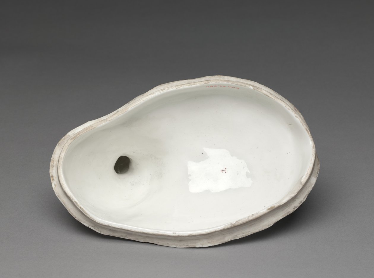 Hen and Chicks Tureen, Chelsea Porcelain Factory, c.1755 av British School