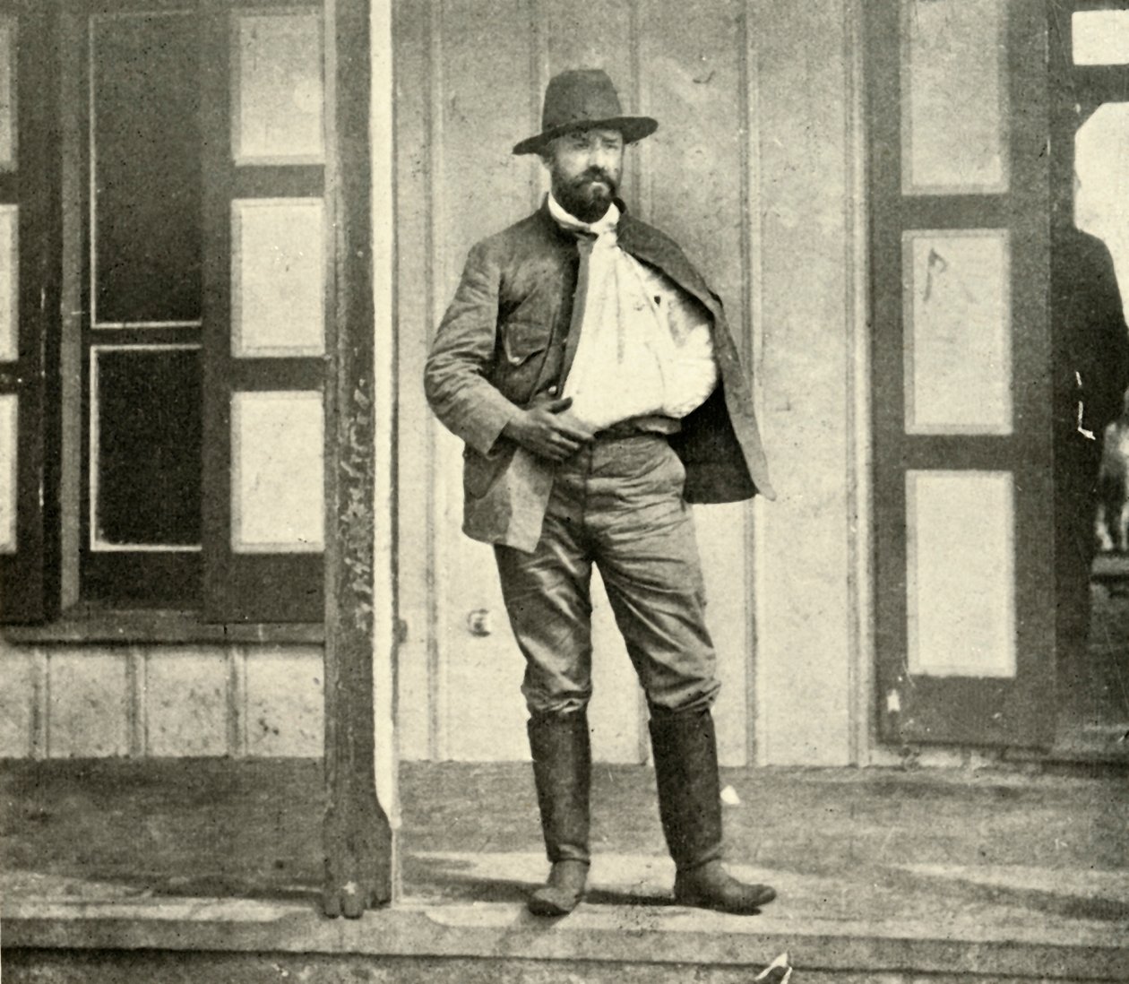 Creelman, strax efter avstigning från häst..., spansk-amerikanska kriget, 4 juli 1898, 1899. av Burr McIntosh