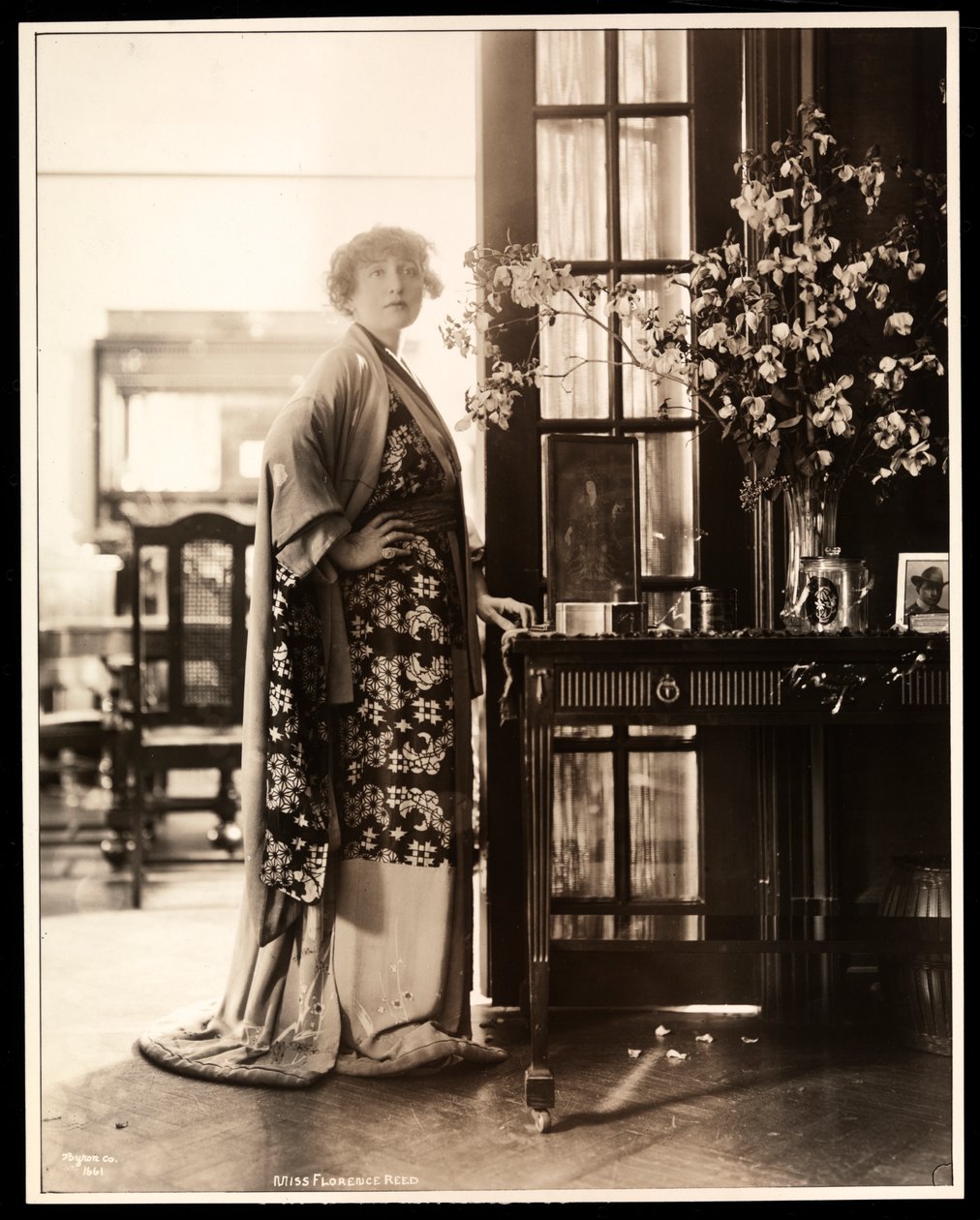 Florence Reed (silvergelatintryck) av Byron Company