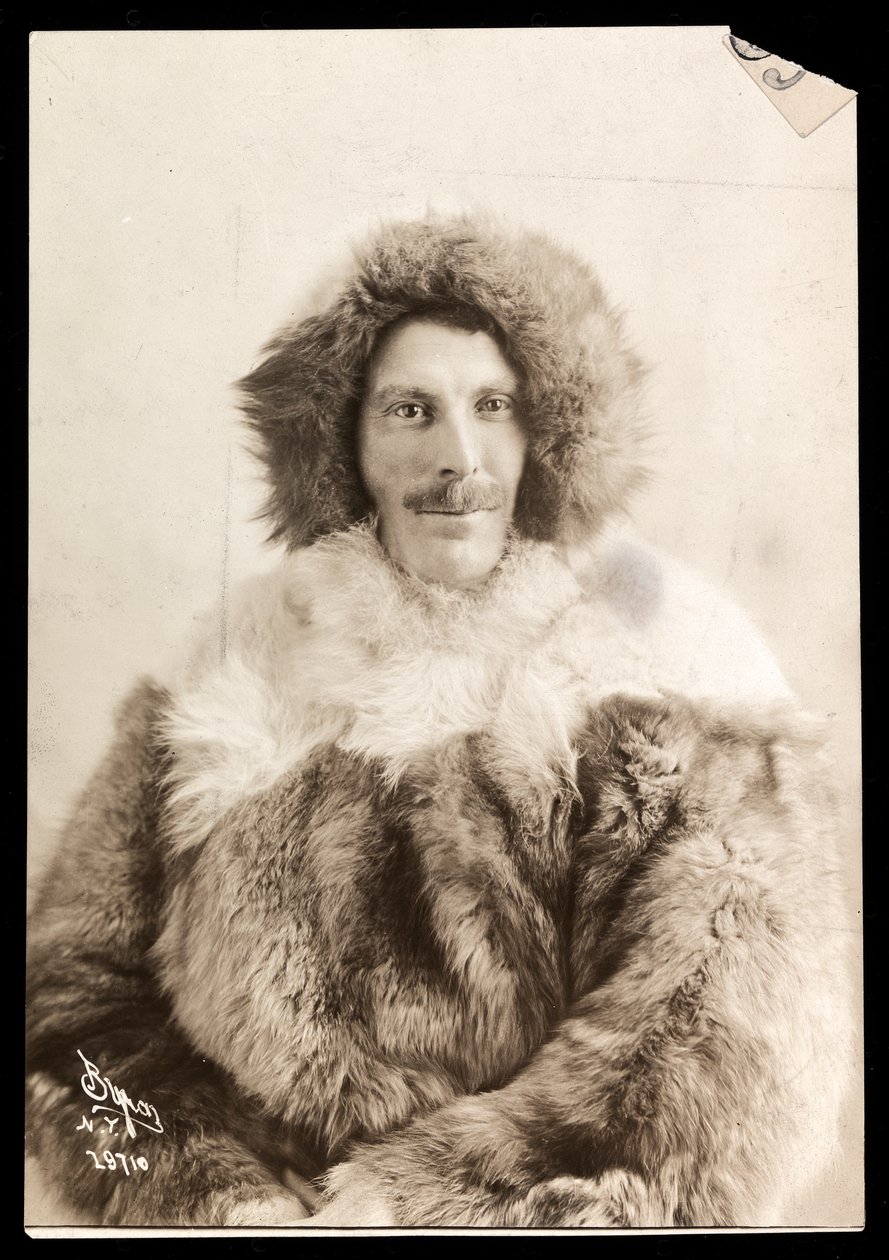 Porträtt av Robert Abram Bartlett, 1910 eller 1911 (silvergelatintryck) av Byron Company