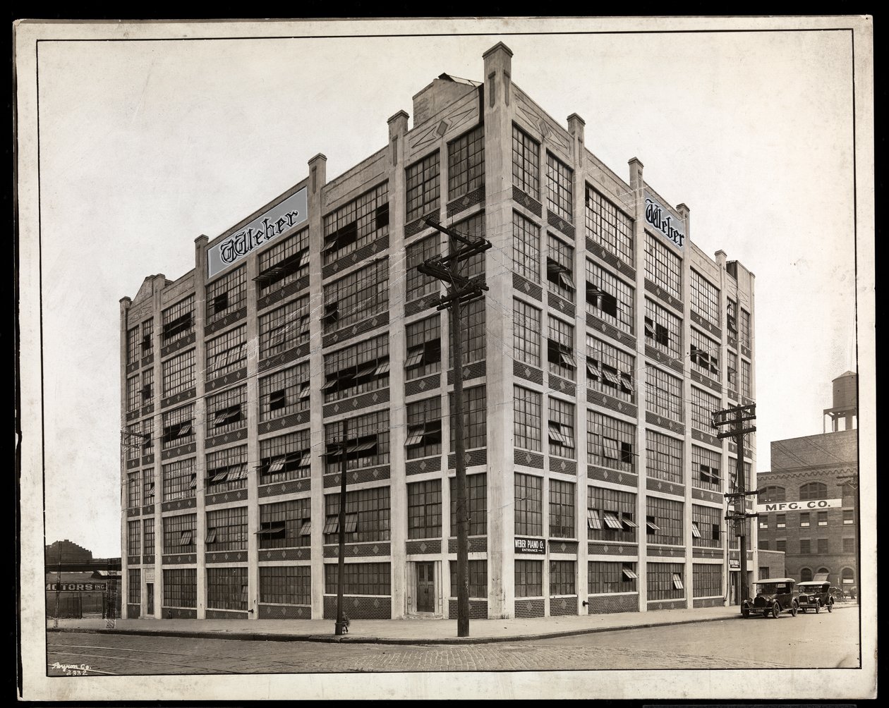 Aeolian Company-fabriken, 138th Street och Willow Avenue, Bronx, New York, 1924 (silvergelatinprint) av Byron Company