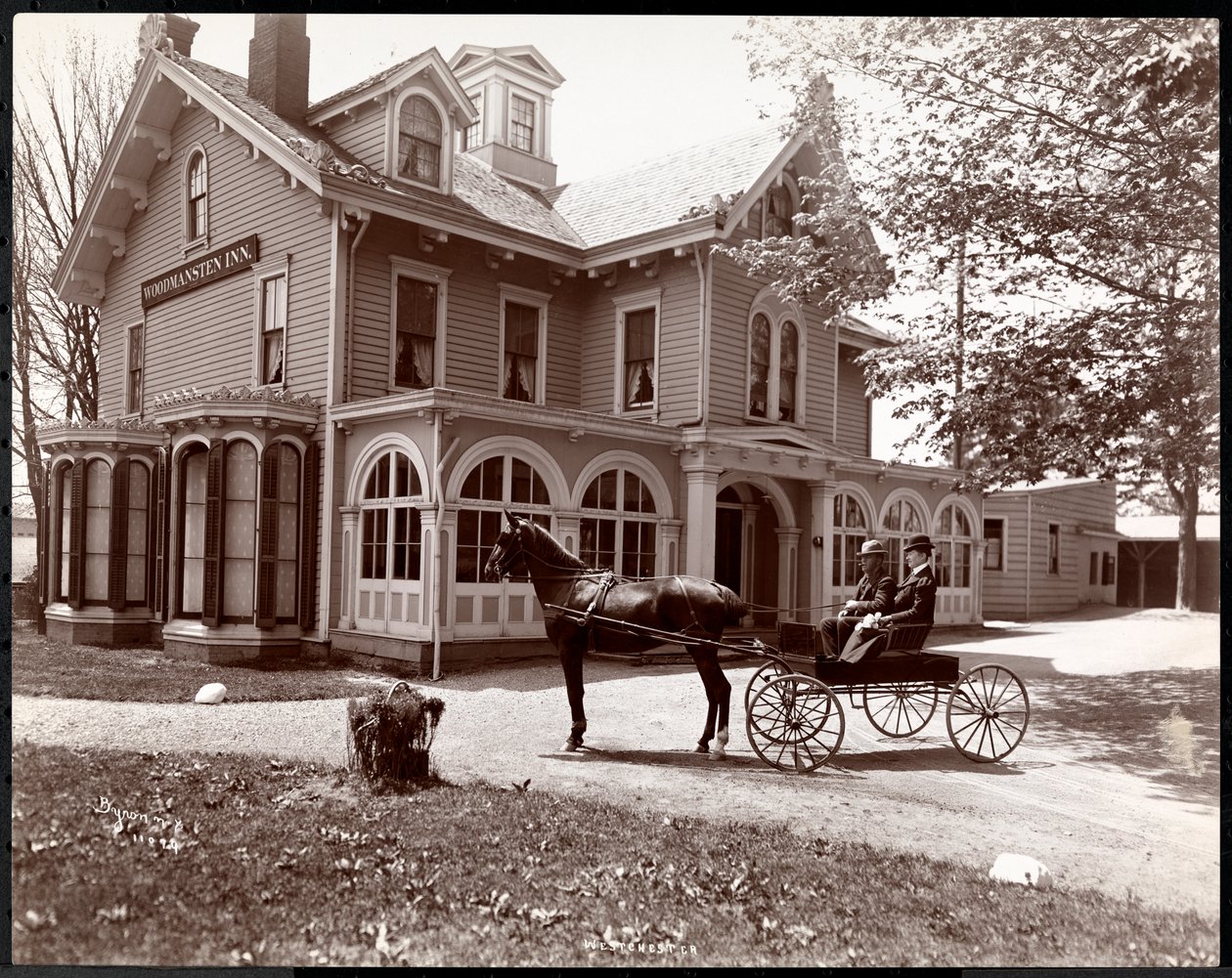 The Woodmansten Inn, Westchester, New York, 1901 (silvergelatintryck) av Byron Company