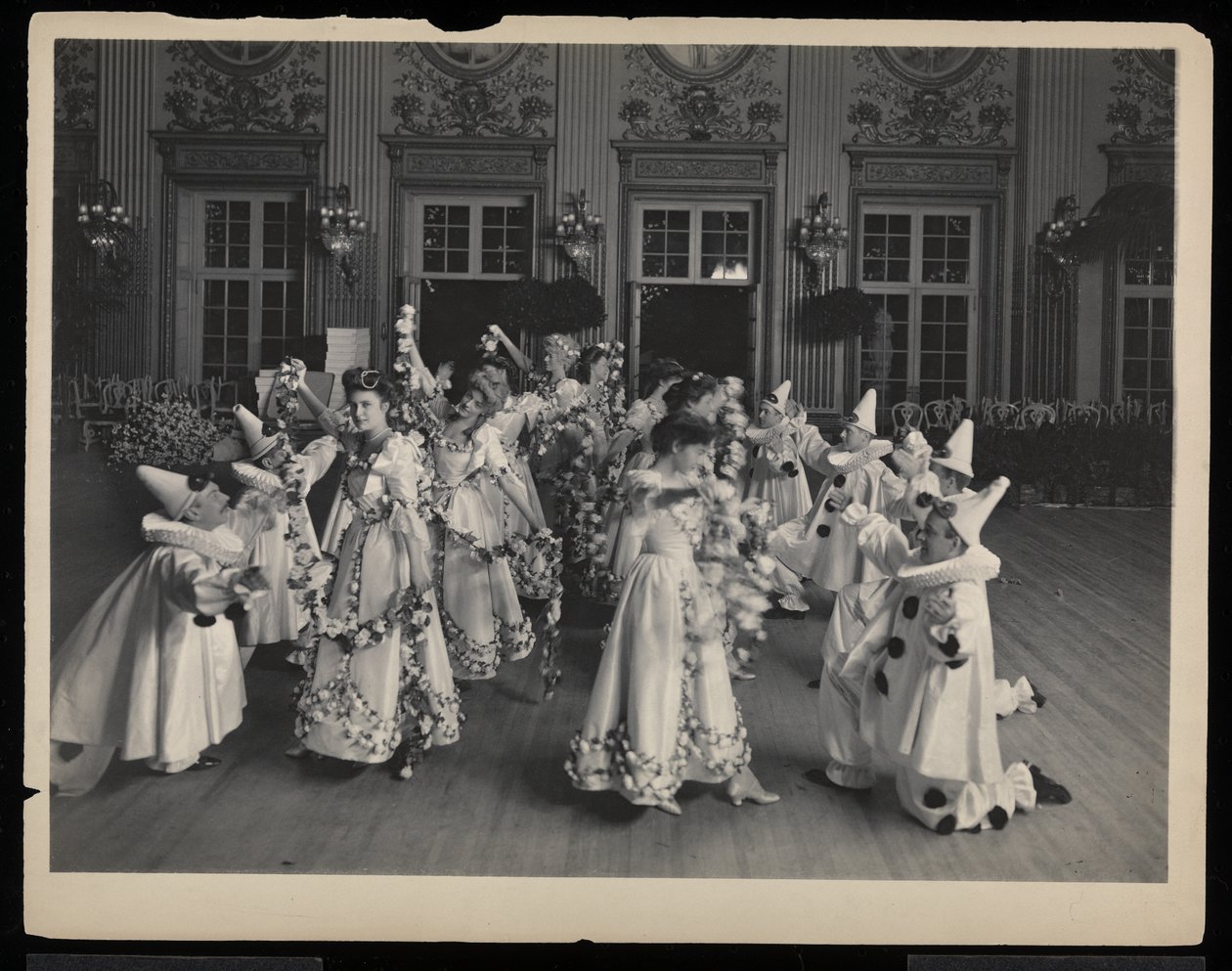 Dans på James Hazen Hyde Ball, New York, 31 januari 1905 (silvergelatin) av Byron Company