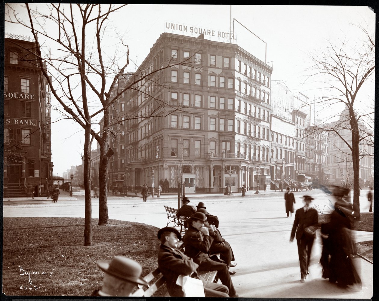The Union Square Hotel på Union Square East och 15th Street, New York, 1905 (silvergelatintryck) av Byron Company
