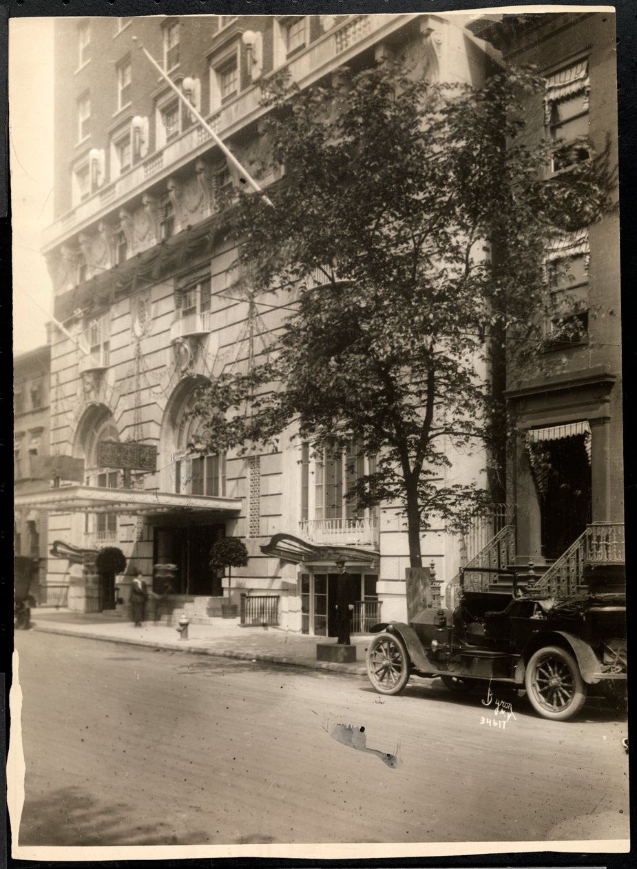 Utsikt över Robert Treat Hotel, Newark, New Jersey, 1916 (silvergelatintryck) av Byron Company