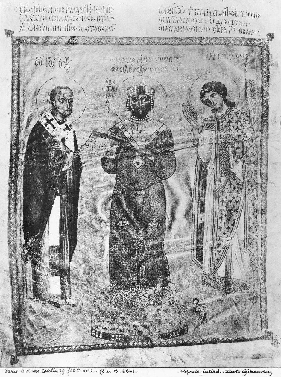 Ms Coislin 79 f.2v kejsar Nicephorus III Botaniates (reg.1078-81) mellan St. John Chrysostom (c.347-407) och ärkeängeln Mikael, ca.1078 av Byzantine