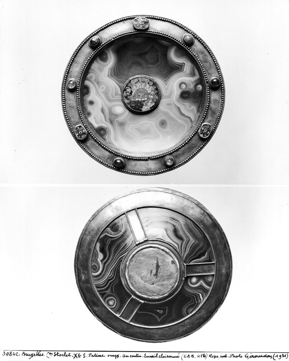Paten med en medaljong föreställande den sista måltiden, 900-1000-talet (onyx och emalj) av Byzantine