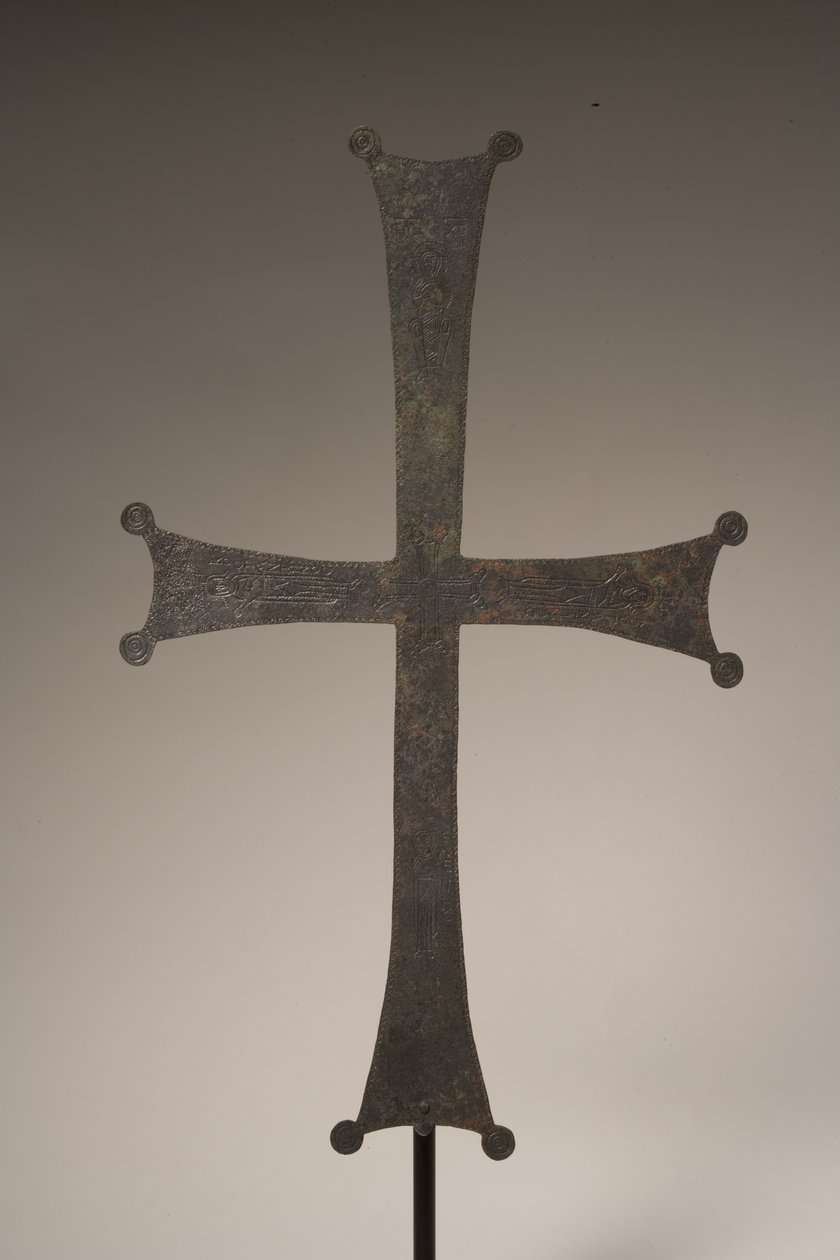 Processionskors med inskuren inskription, 900-1100-talet e.Kr. (brons) (se även 247952) av Byzantine