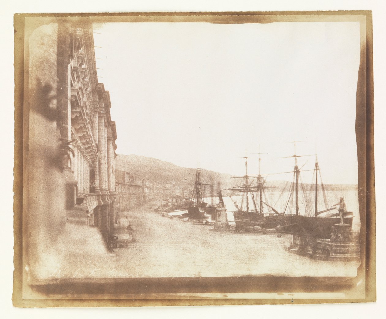 Utsikt längs marinans strandpromenad i Messina av Calvert Richard Jones