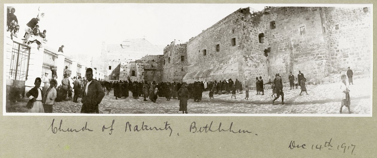 Födelsekyrkan, Betlehem, 14 december 1917 av Capt. Arthur Rhodes