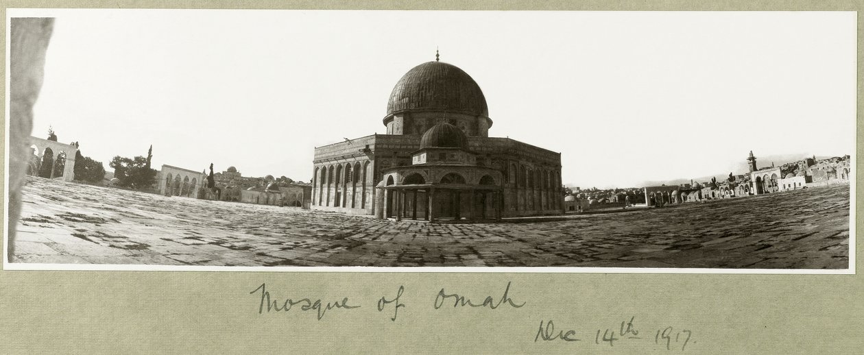 Omars moské, 14 december 1917 av Capt. Arthur Rhodes