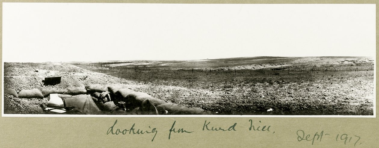 Tittar från Kurd Hill, september 1917 av Capt. Arthur Rhodes