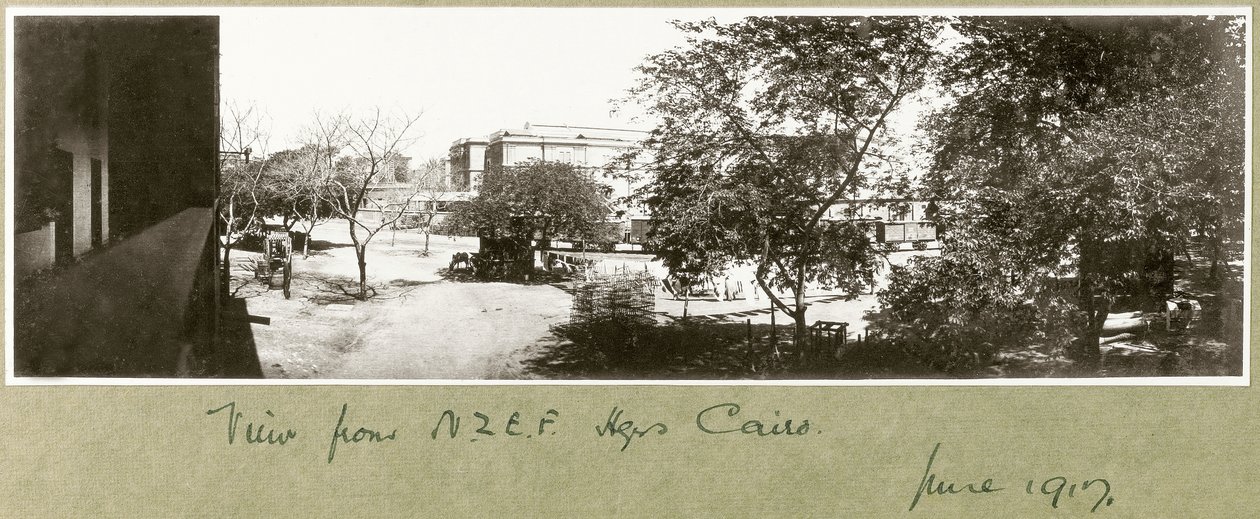 Utsikt från N.Z.M.F.A:s högkvarter, Kairo, juni 1917 av Capt. Arthur Rhodes