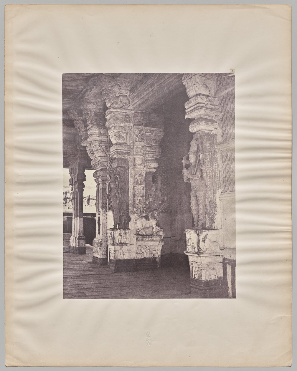 Pudhu Mandapa a Tirumala Nayak (r. 1623-59), Meenakshi Sundareshwar-templet, Madurai av Captain Linnaeus Tripe