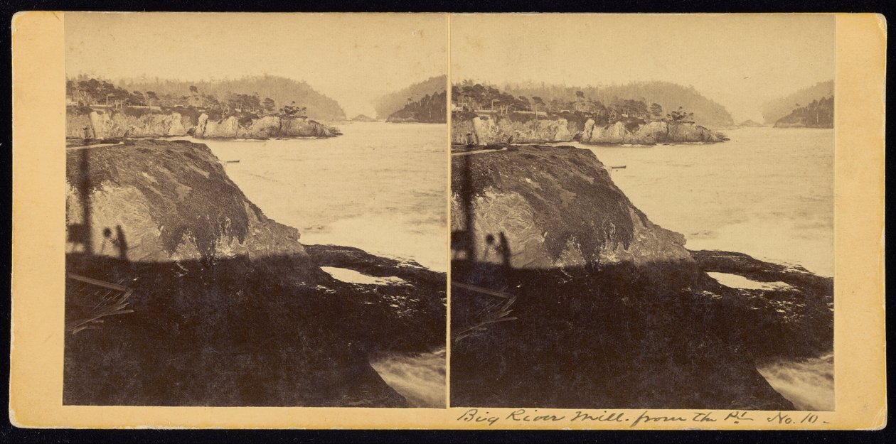 Big River Mill från Pt. av Carleton E. Watkins