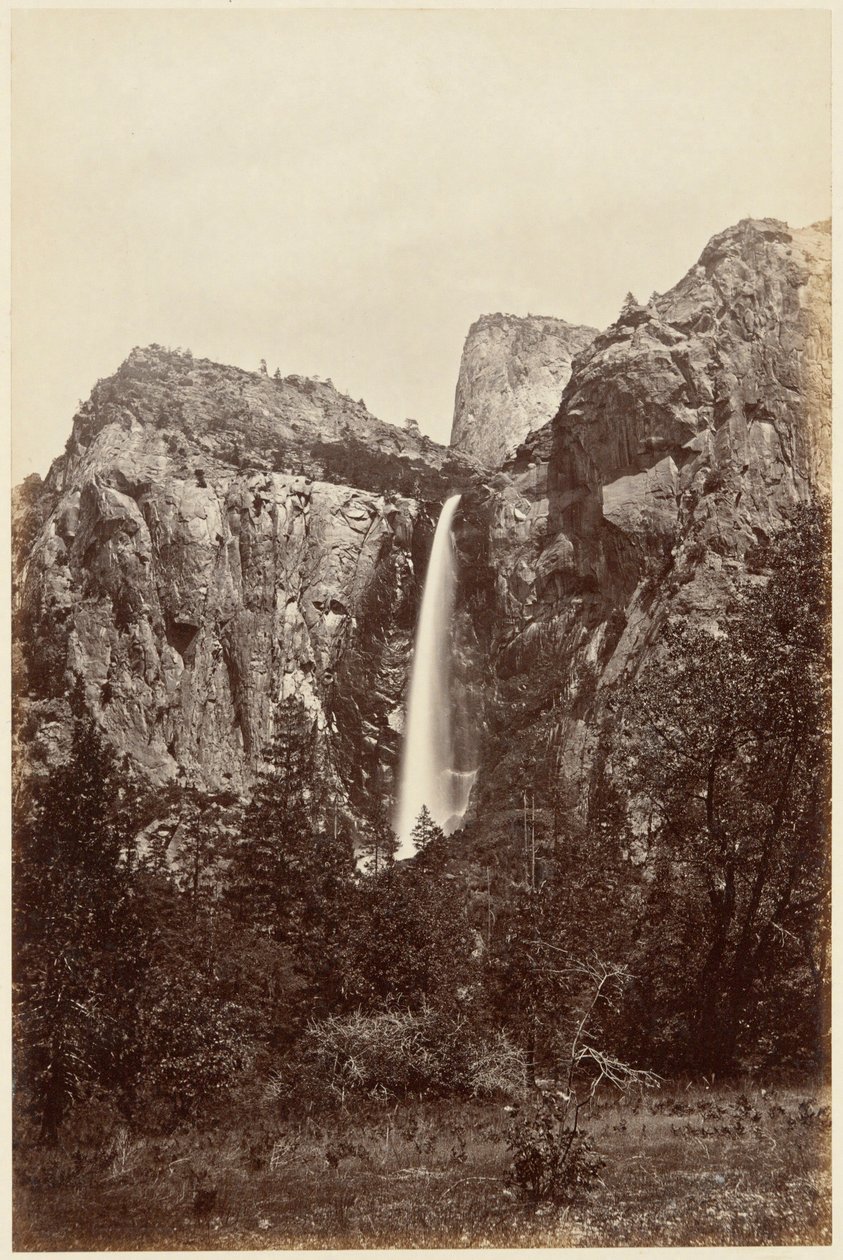 Bridal Veil Fall från Kaliforniens fotoalbum av Carleton E. Watkins
