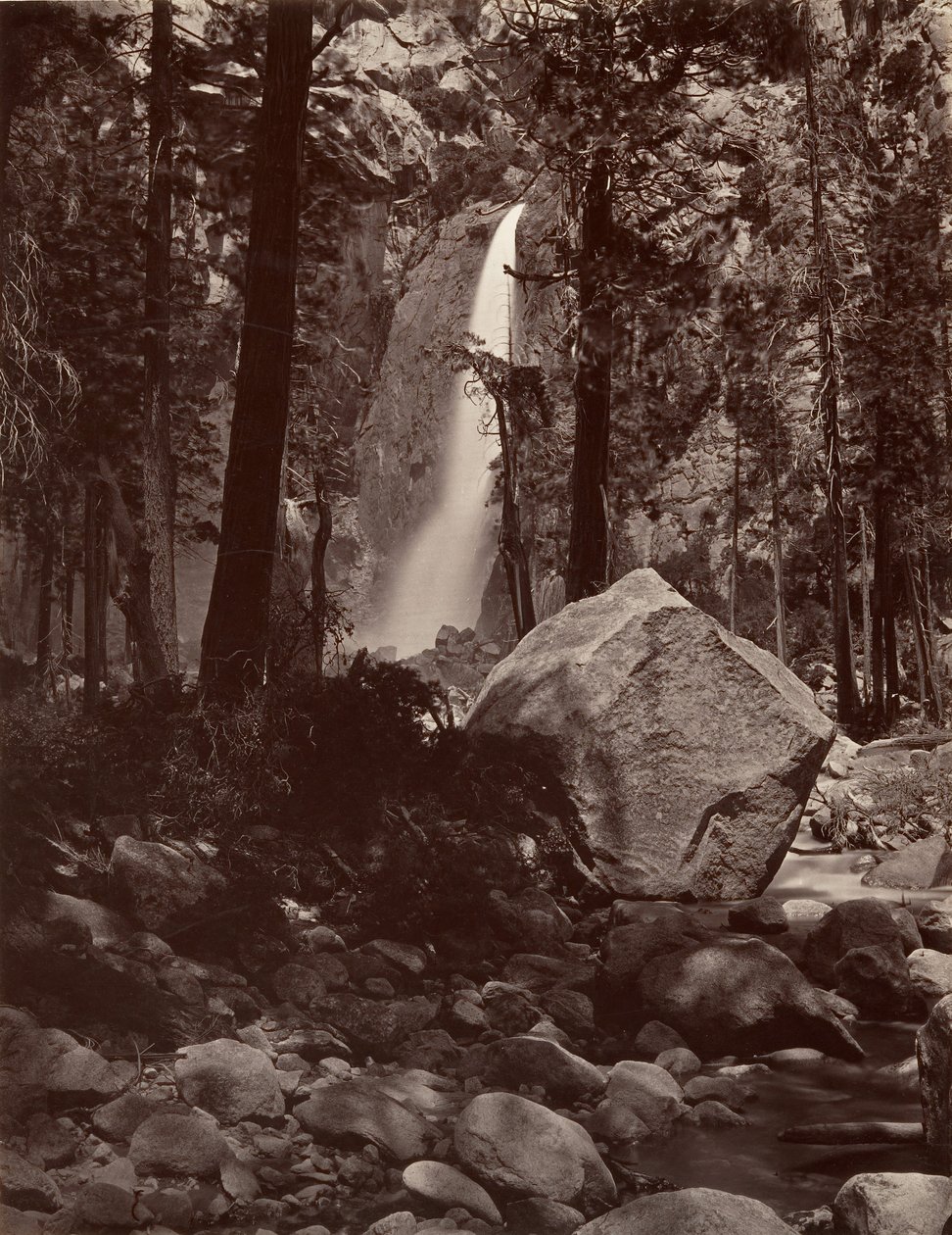 Lower Yosemite Fall, 1 600 fot, ca. 1872, tryckt ca. 1876. av Carleton E. Watkins.