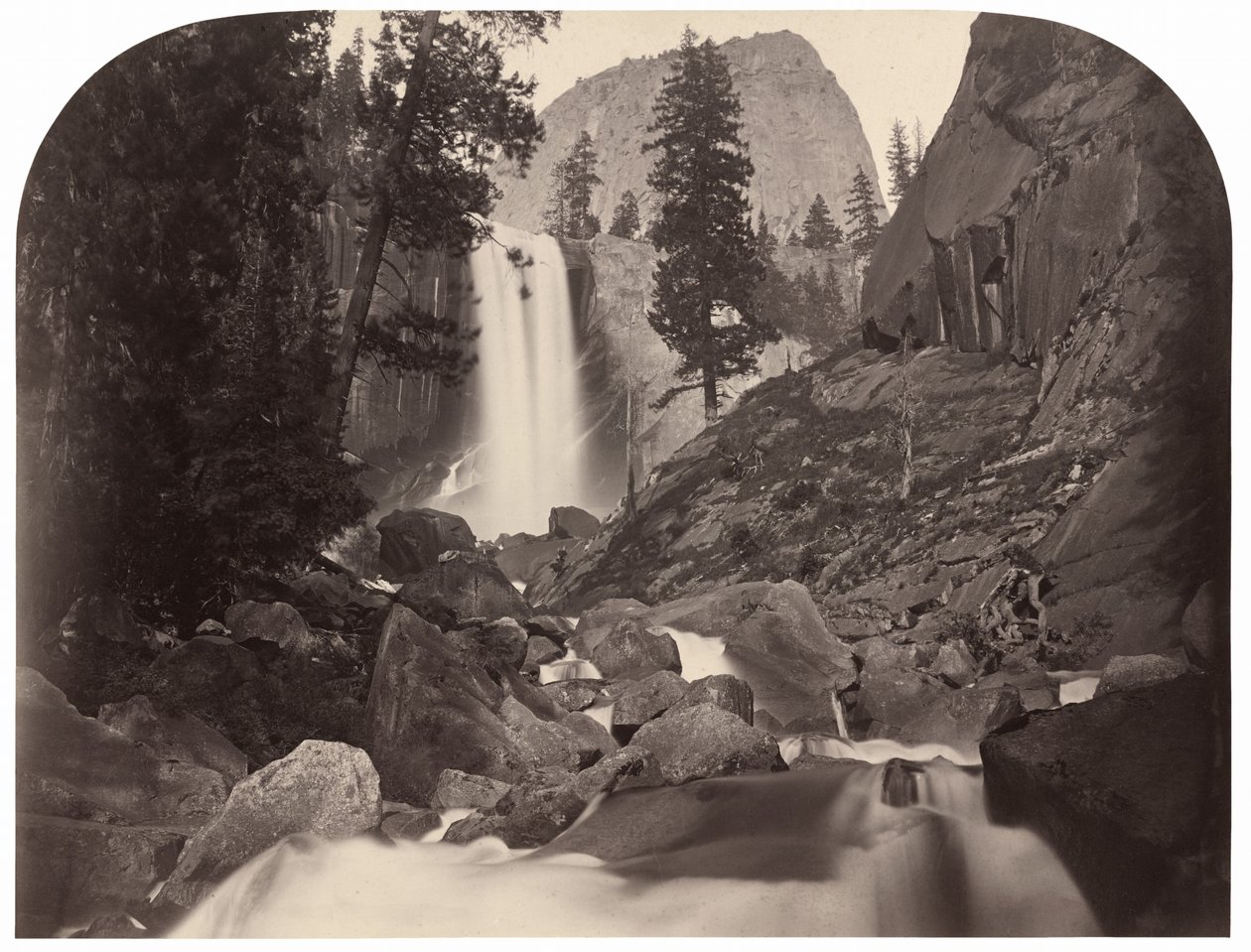 Piwyac, Vernal Fall, 300 fot, Yosemite,1861 (foto) av Carleton Emmons Watkins
