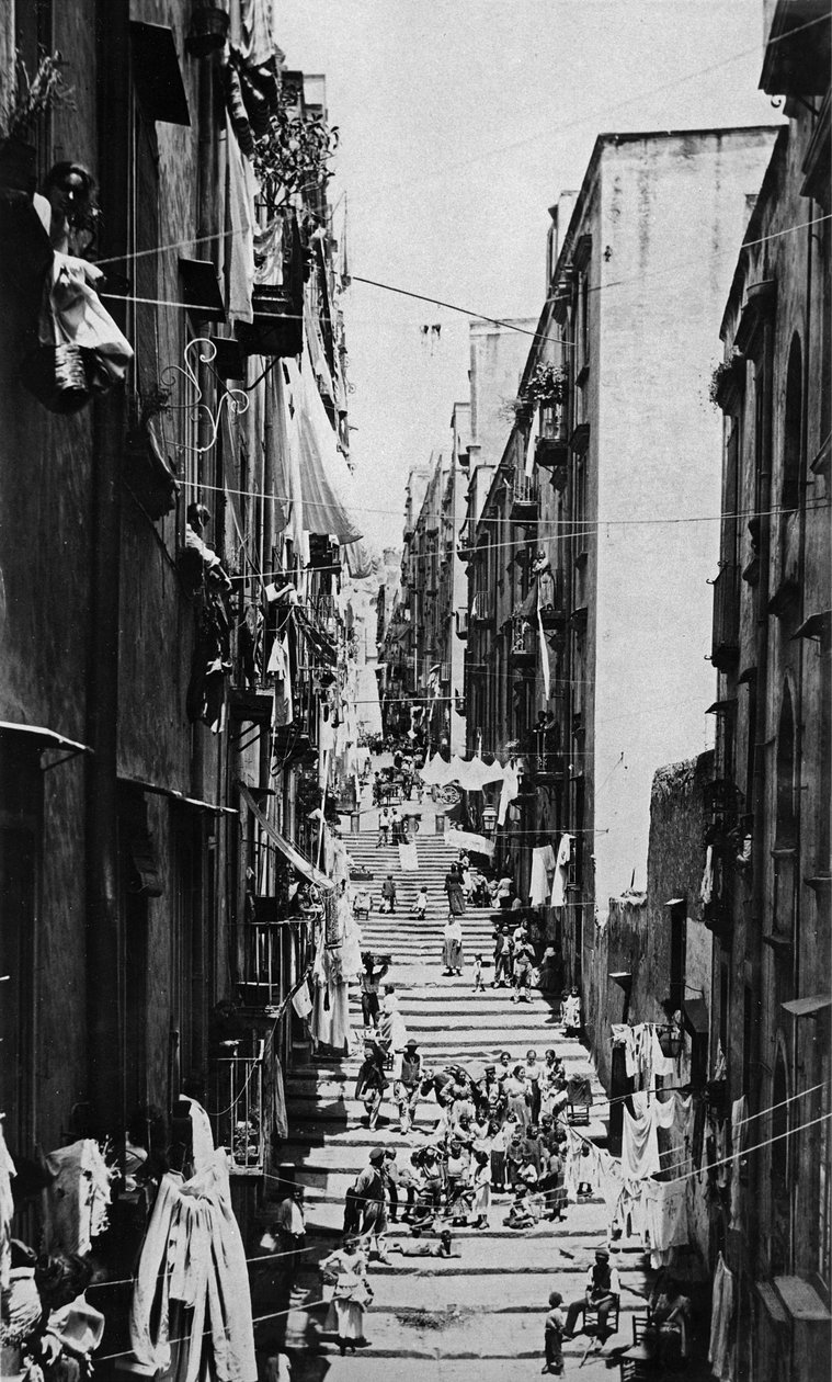 Vicolo del Pallonetto, tidigt 1900-tal (bw-foto) av Carlo Brogi