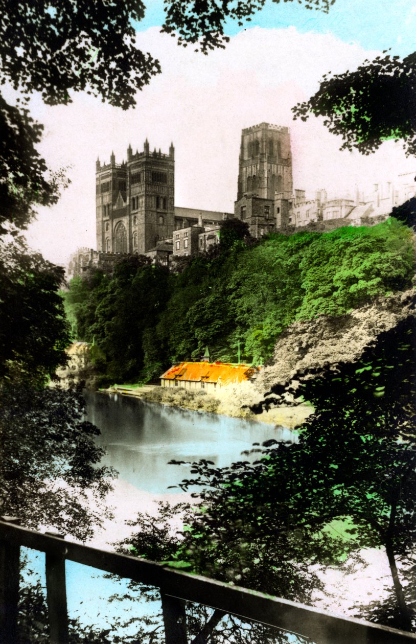 Durhams Triple Towers, 1900-talet. av Cavenders Ltd