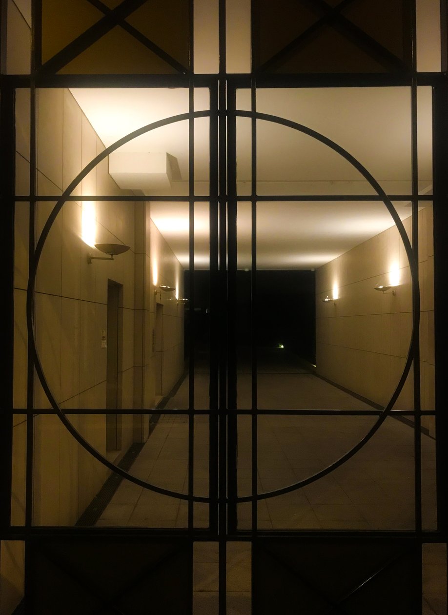 Komposition - Arkitektur - Detaljer, 2021 (foto) av Cécile Jamet