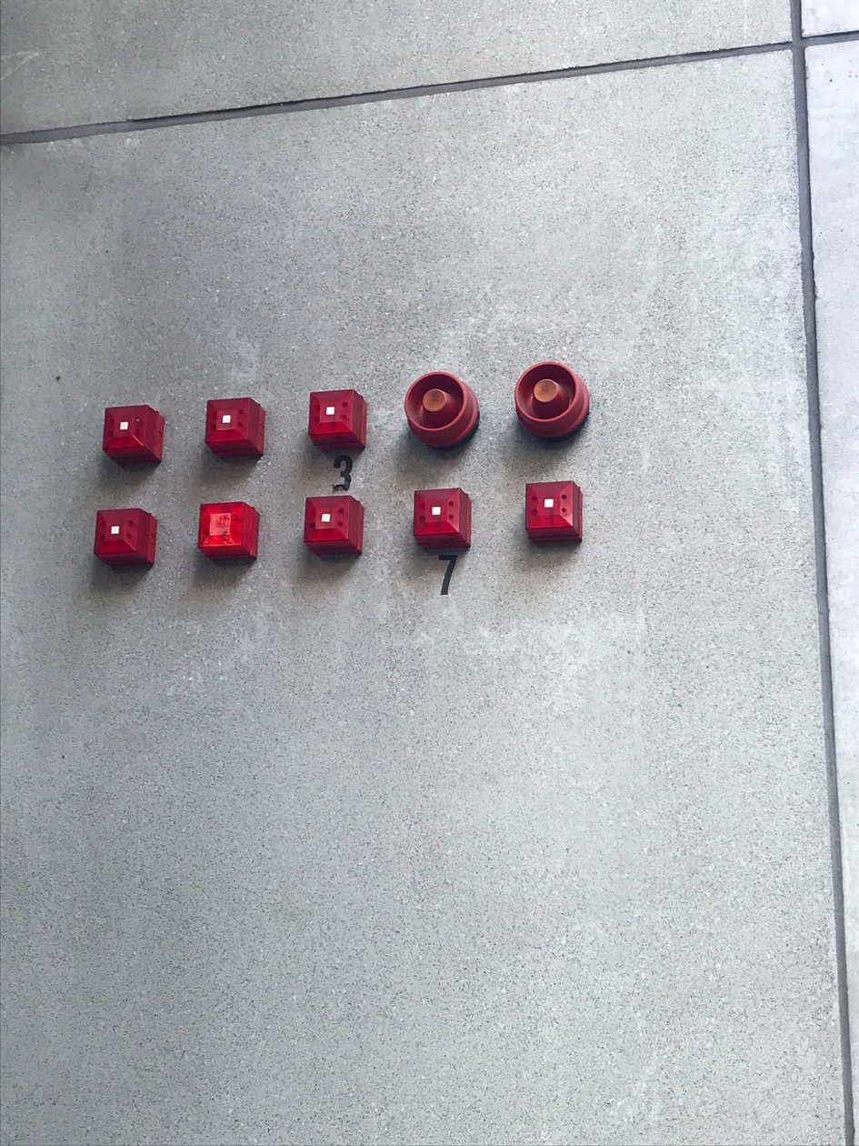 Komposition - Arkitektur - Detaljer, 2021 (foto) av Cécile Jamet