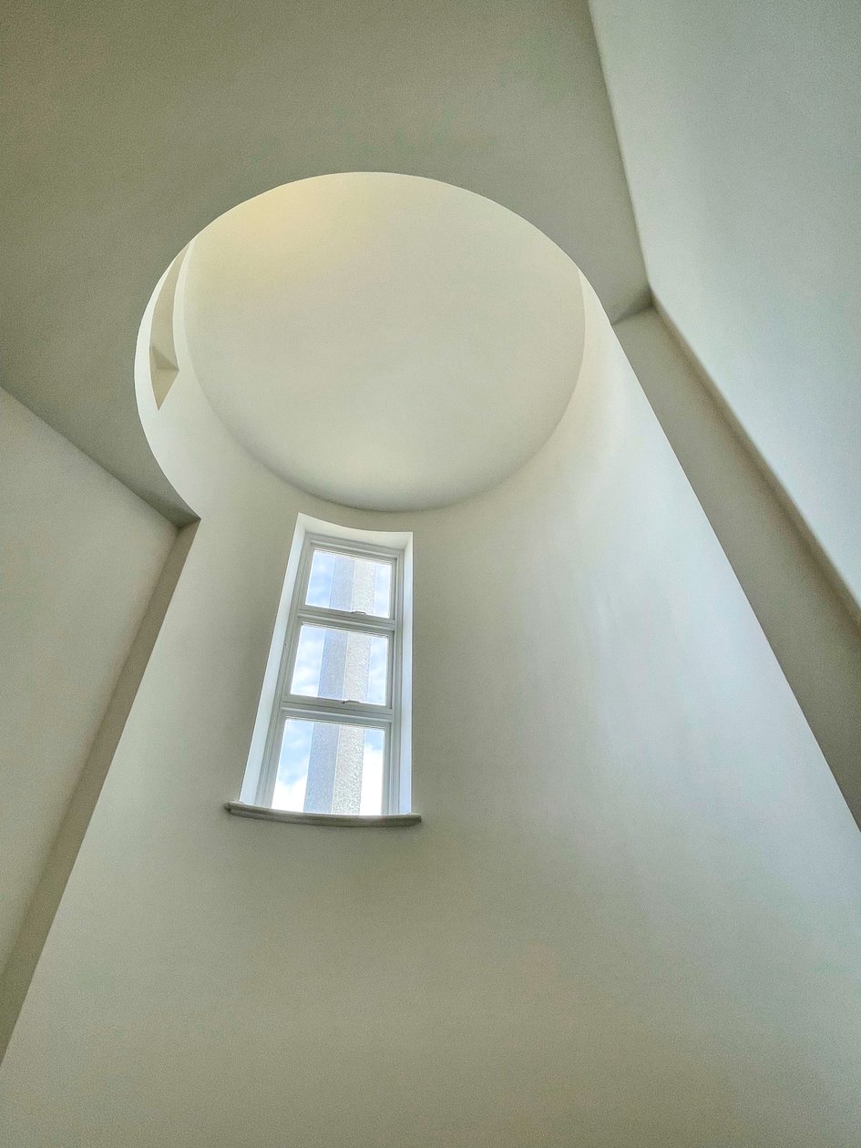 Komposition - Arkitektur - Detaljer, 2023 (foto) av Cécile Jamet