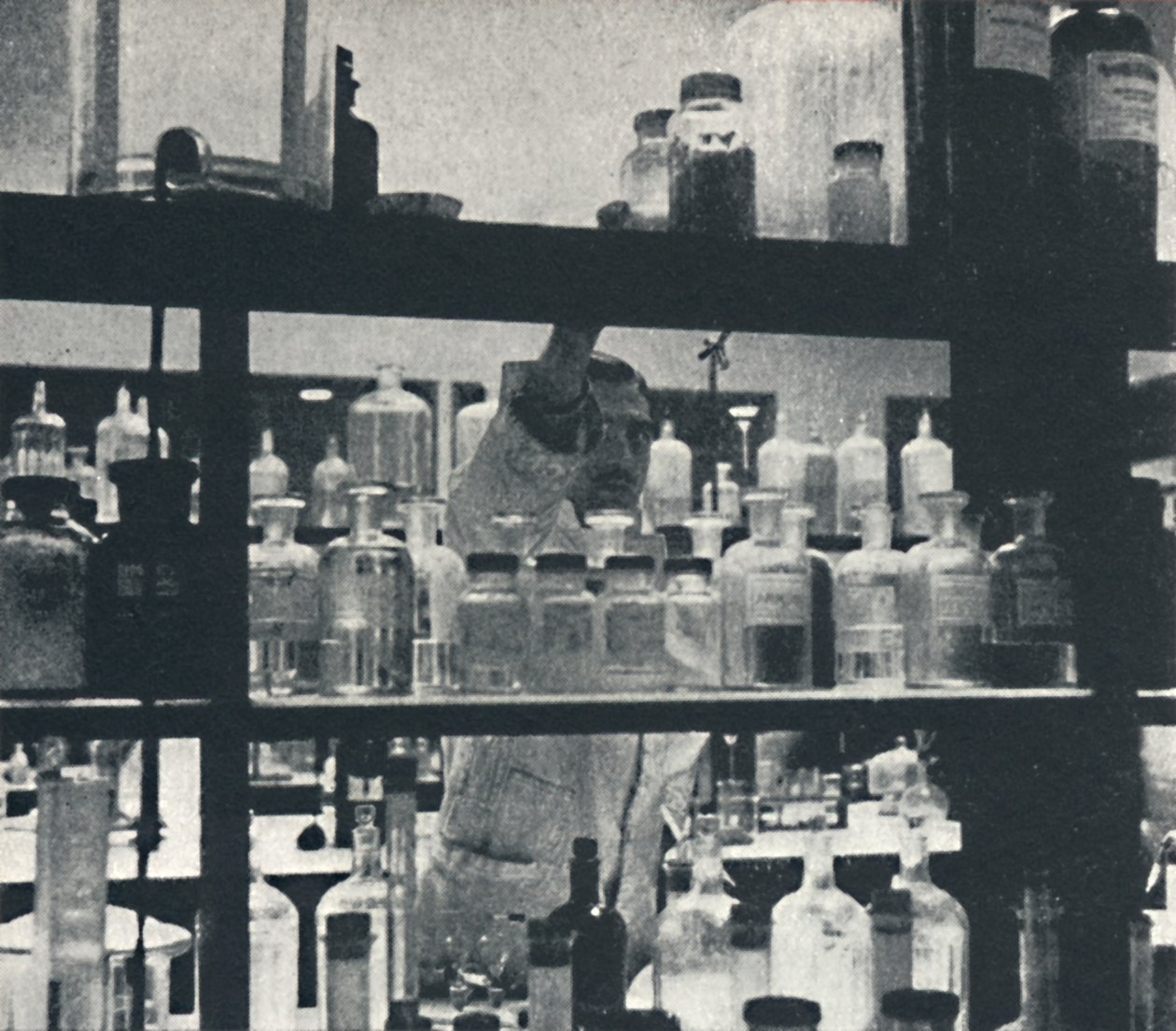 Experimentellt laboratorium: flygplansfabrik, 1941 av Cecil Beaton