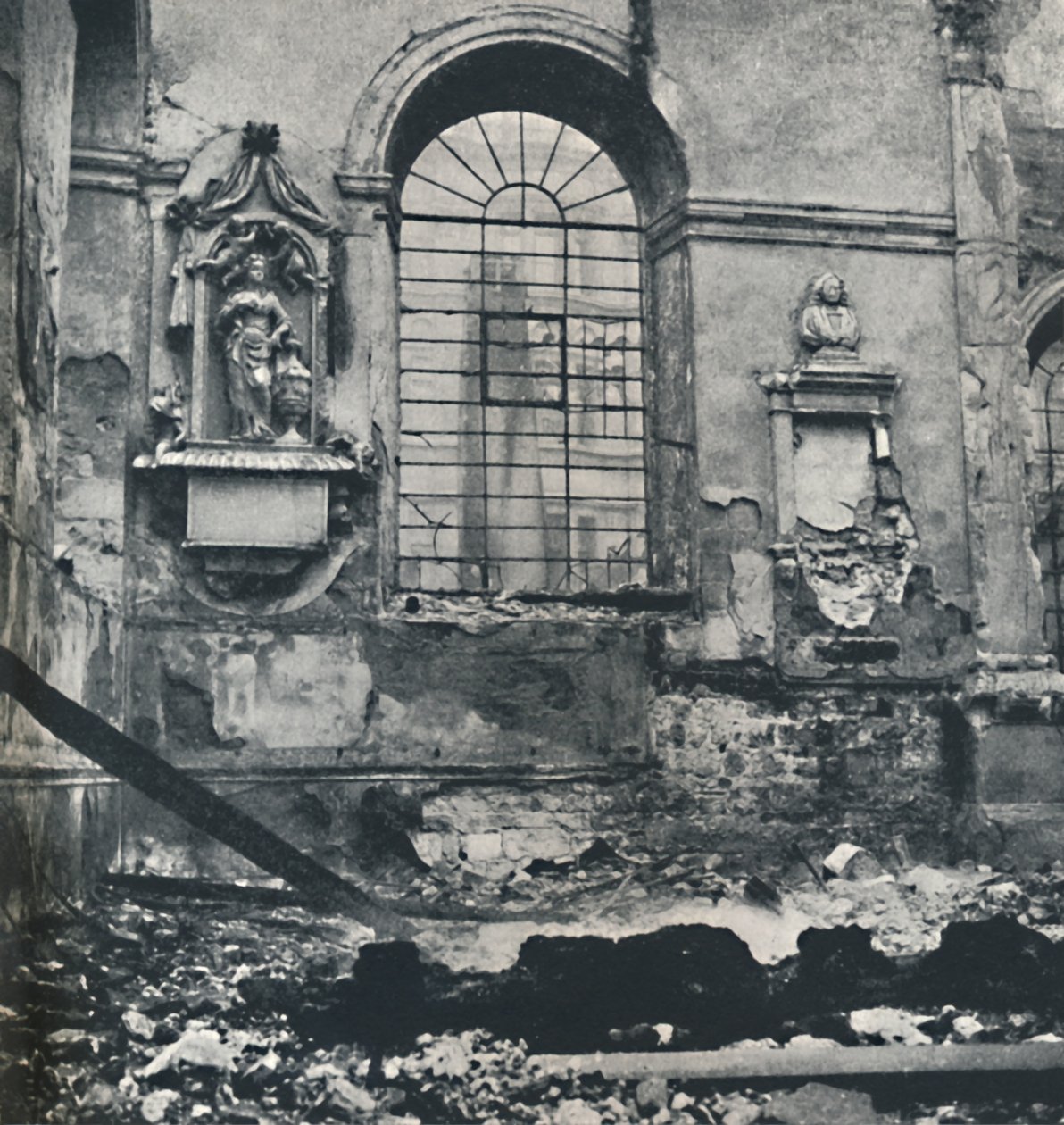Dessa fragment St. Lawrence Jewry, 1941 av Cecil Beaton