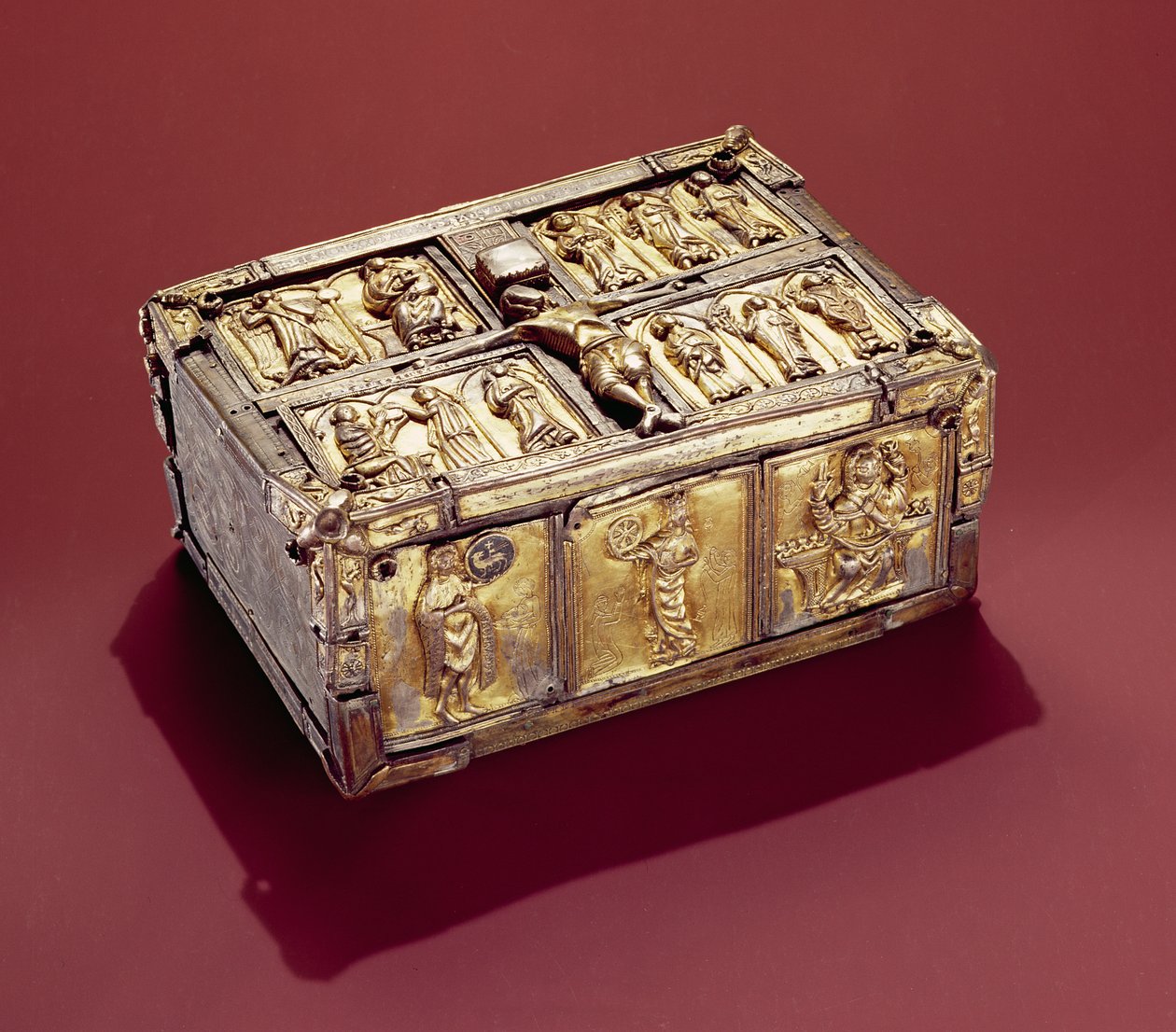 Bokhelgedomen Domnach Airgid, Clones, County Monaghan, 800-talet, ombyggd ca 1350 (idegran täckt med tennbelagda brons och silverförgyllda plattor) av Celtic