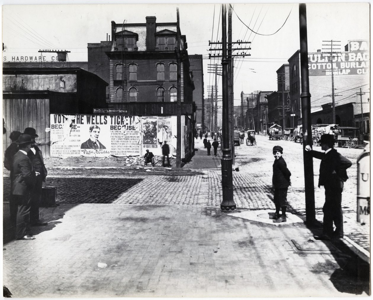Northwest corner of 7th Street and Cerre Street. av Charles Clement Holt