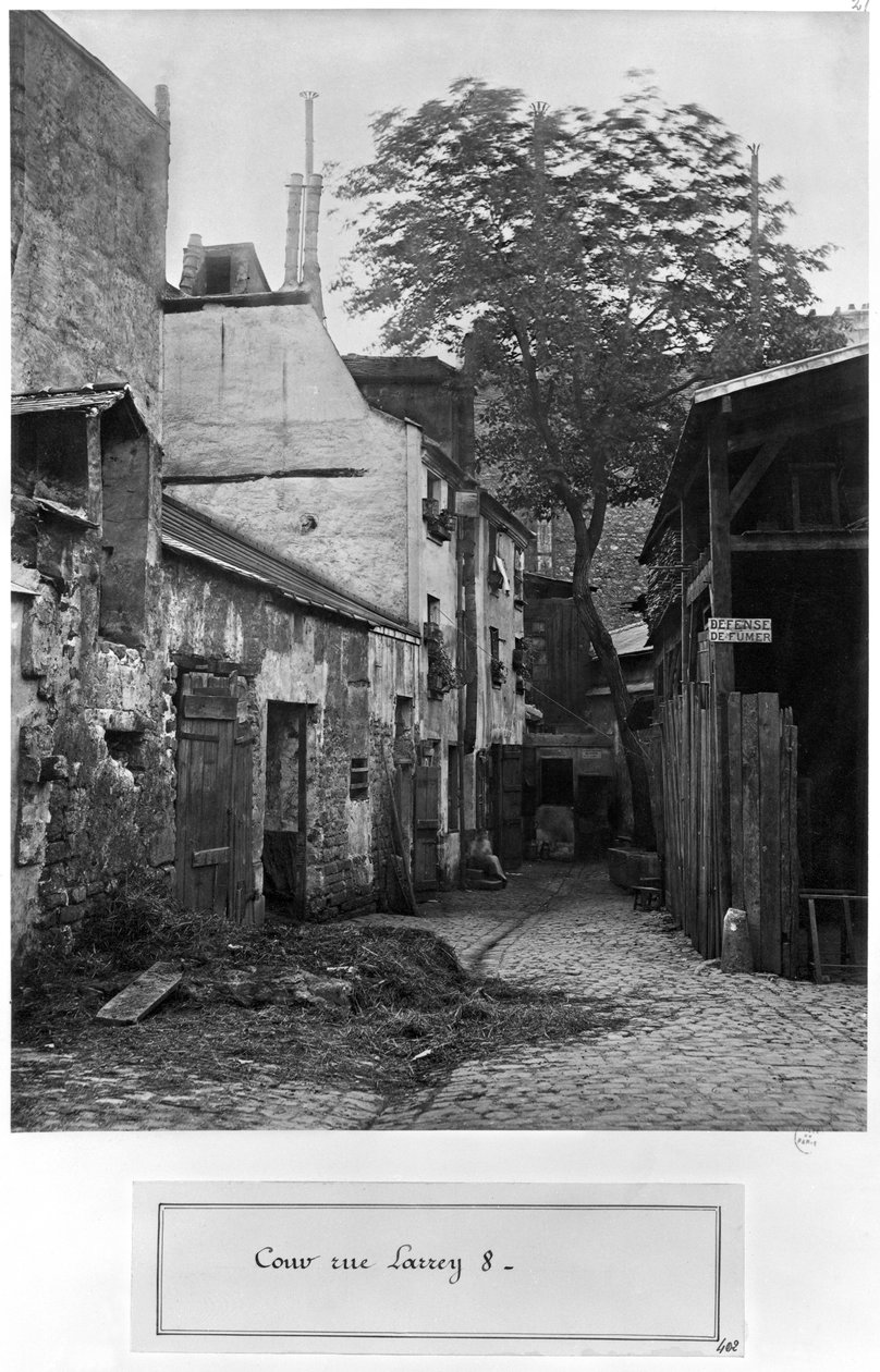 Gård på rue Larrey 8, Paris, 1858-78 av Charles Marville
