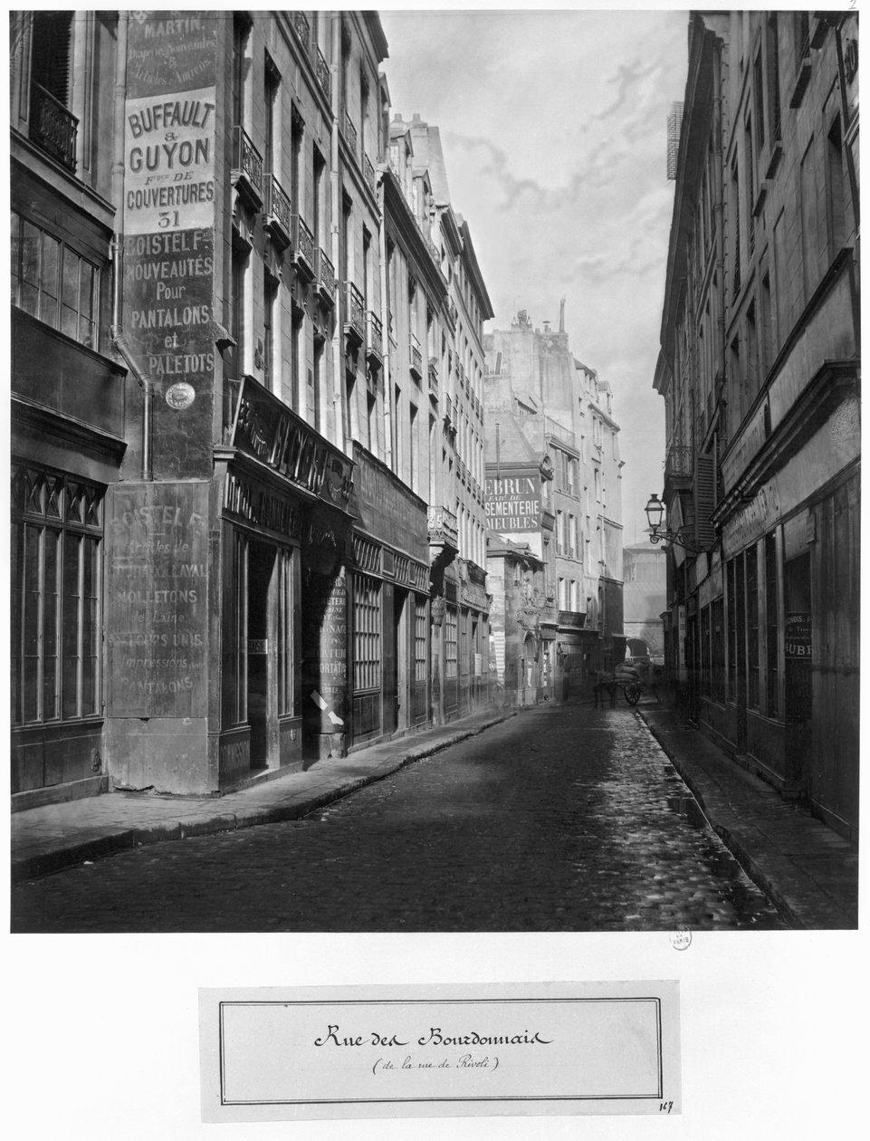 Rue des Bourdonnais (från rue de Rivoli) Paris 1858-78 av Charles Marville