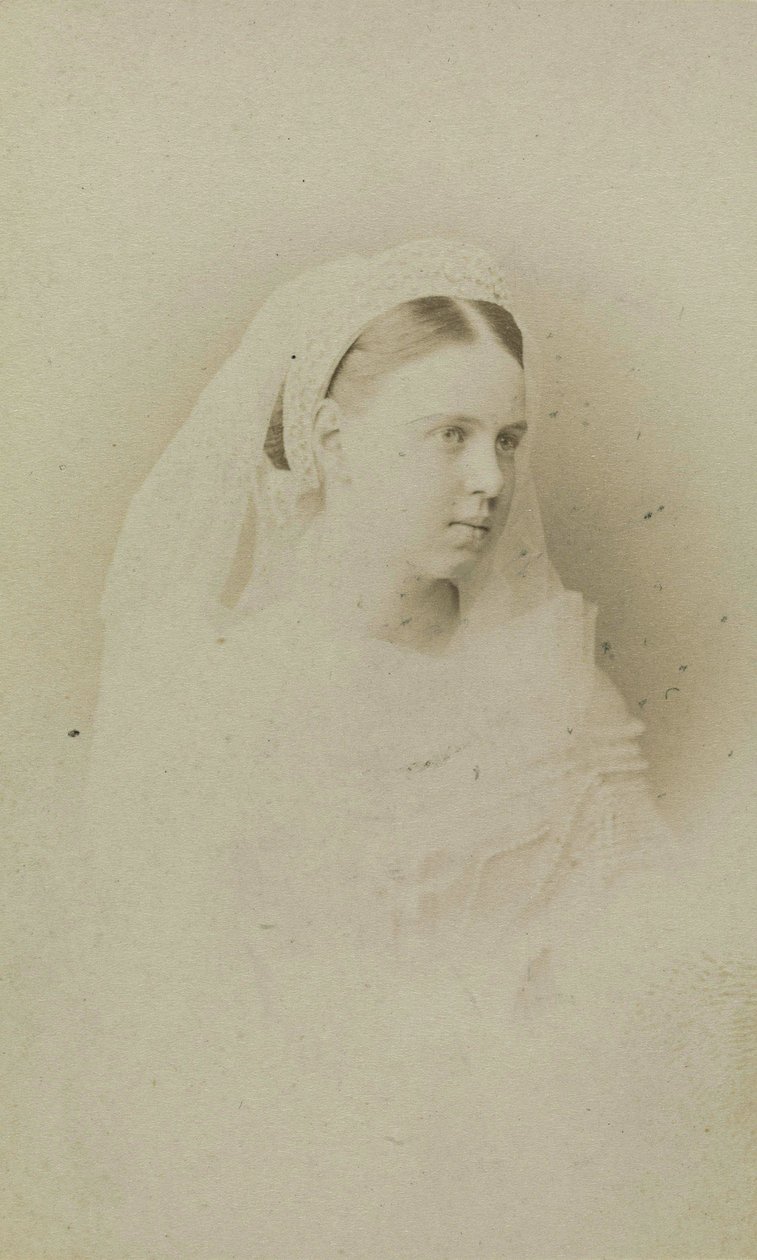 Maria Alexandrovna de Russie - Porträtt av storhertiginnan Maria Alexandrovna av Ryssland (1853-1920), hertiginnan av Saxe-Coburg och Gotha, av Bergamasco, Charles (Karl) (1830-1896). Albumin Foto, c. 1871. Ryska statens film- och fotoarkiv, Krasnogorsk av Charles Bergamasco