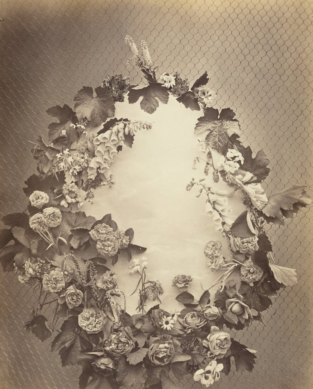 Namnlös [krans], c. 1864. av Charles Aubry