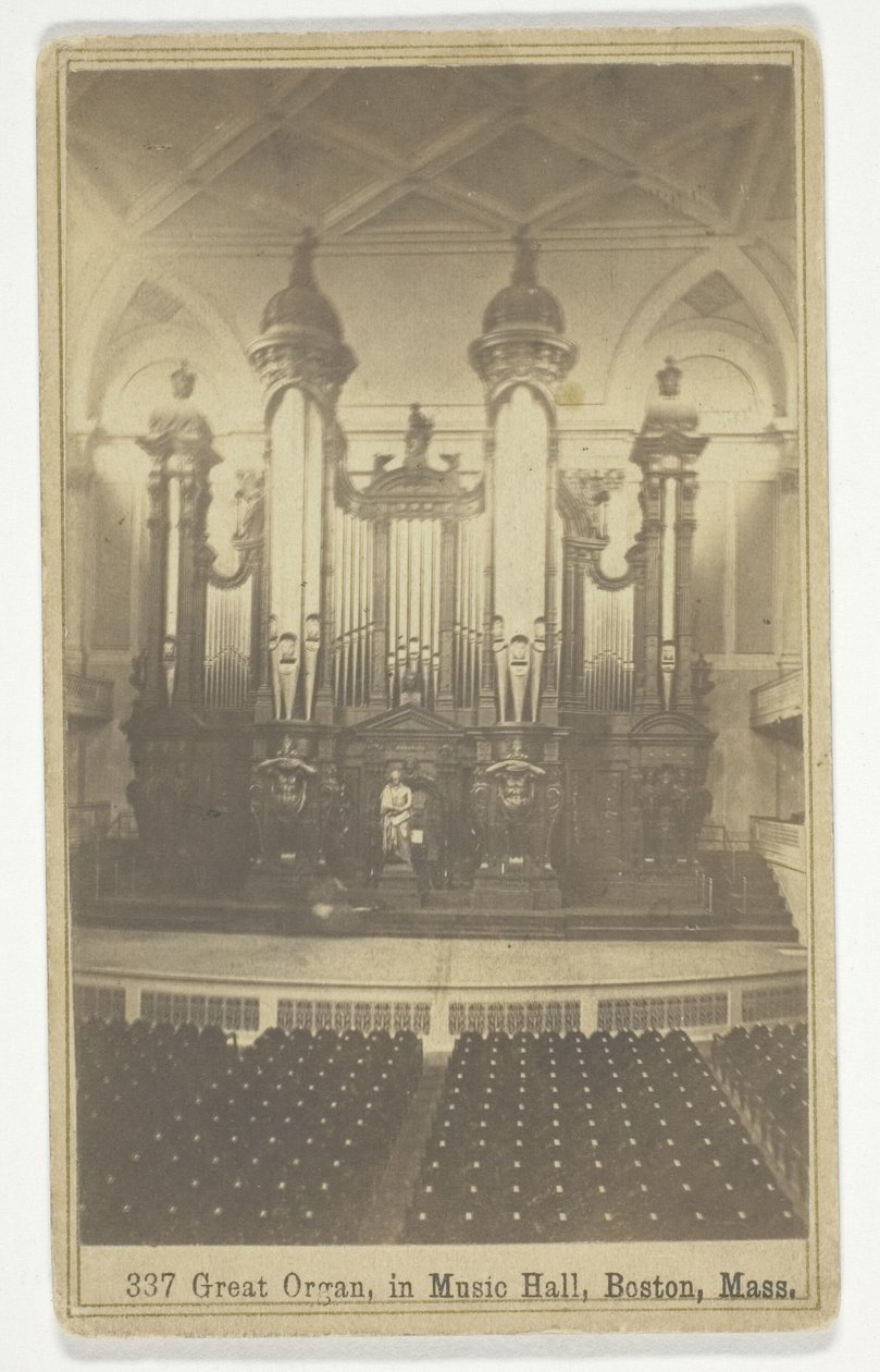 337 Stora orgeln, i Music Hall, Boston, Massachusetts av Charles Bierstadt