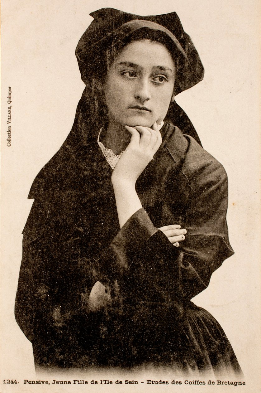 Gammalt vykort/ung flicka på ön Sein/Finistere/Bretagne/Frankrike av Augustus Kollner