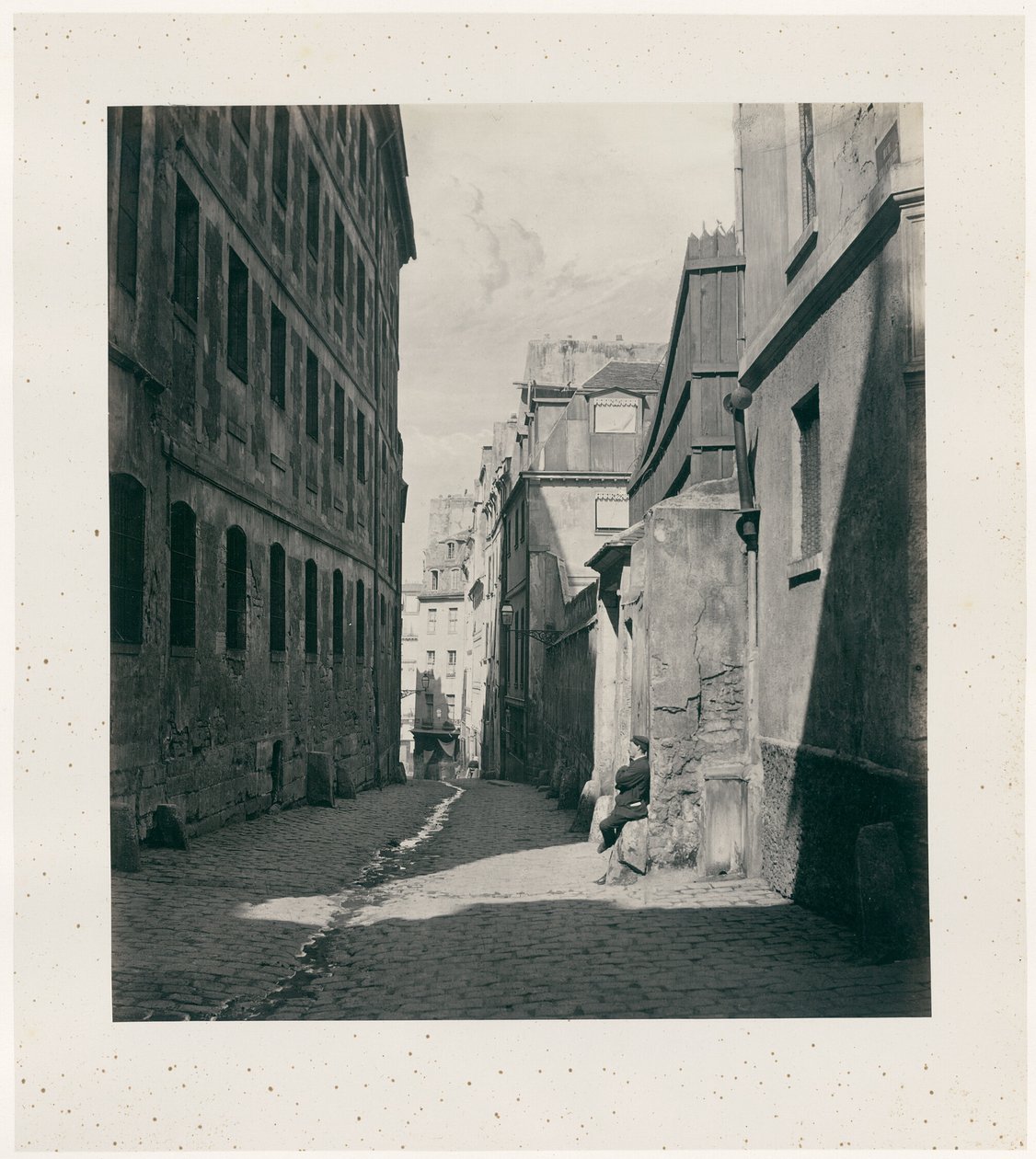Rue Chartière (impasse Chartière) från rue de Reims av Charles Marville