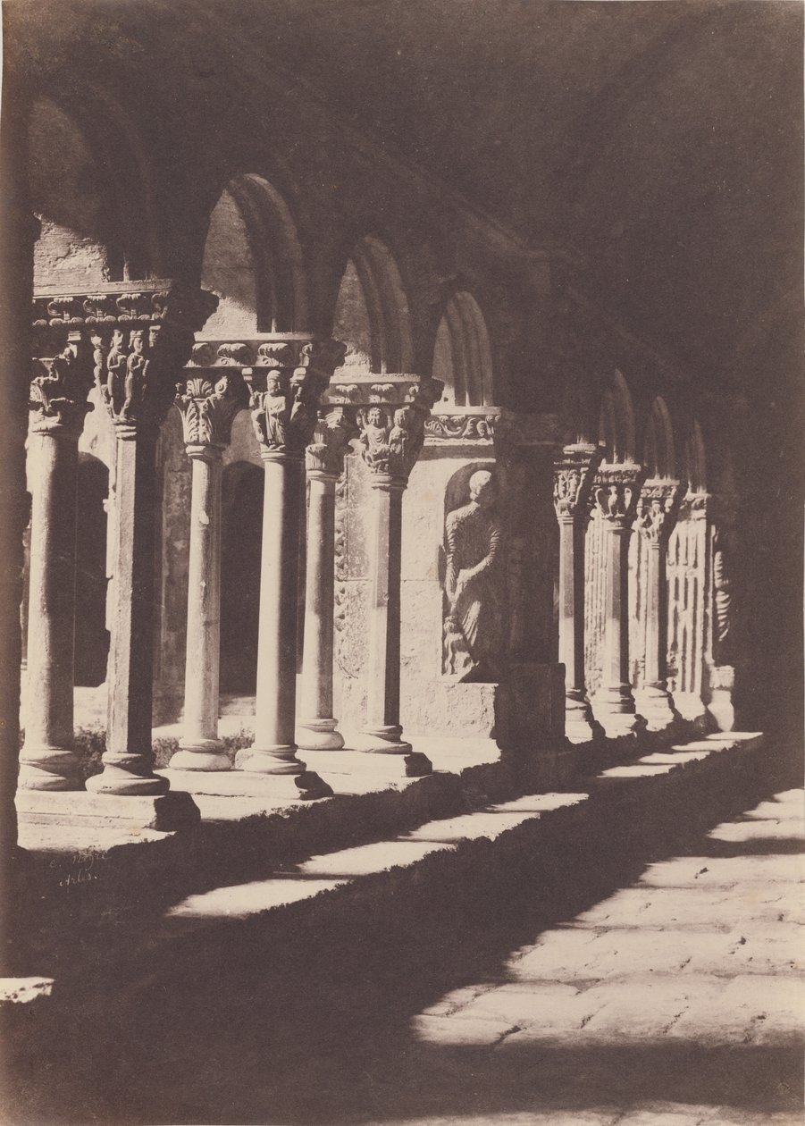 En gång i klostergården i Saint-Trophime, Arles av Charles Nègre