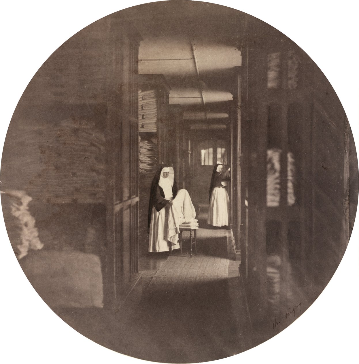 Imperial Asylum of Vincennes: Underkläderna av Charles Nègre