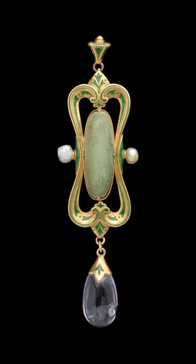 Hänge (guld, emalj, genomskinlig grön pärla och pärla) av Charles Ricketts