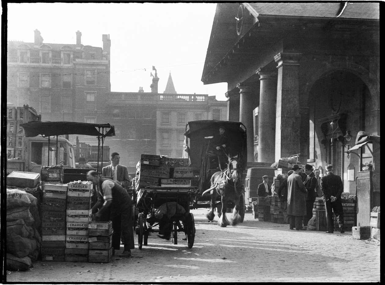 Covent Garden, City of Westminster, Greater London Authority, 1930-talet. av Charles William Prickett
