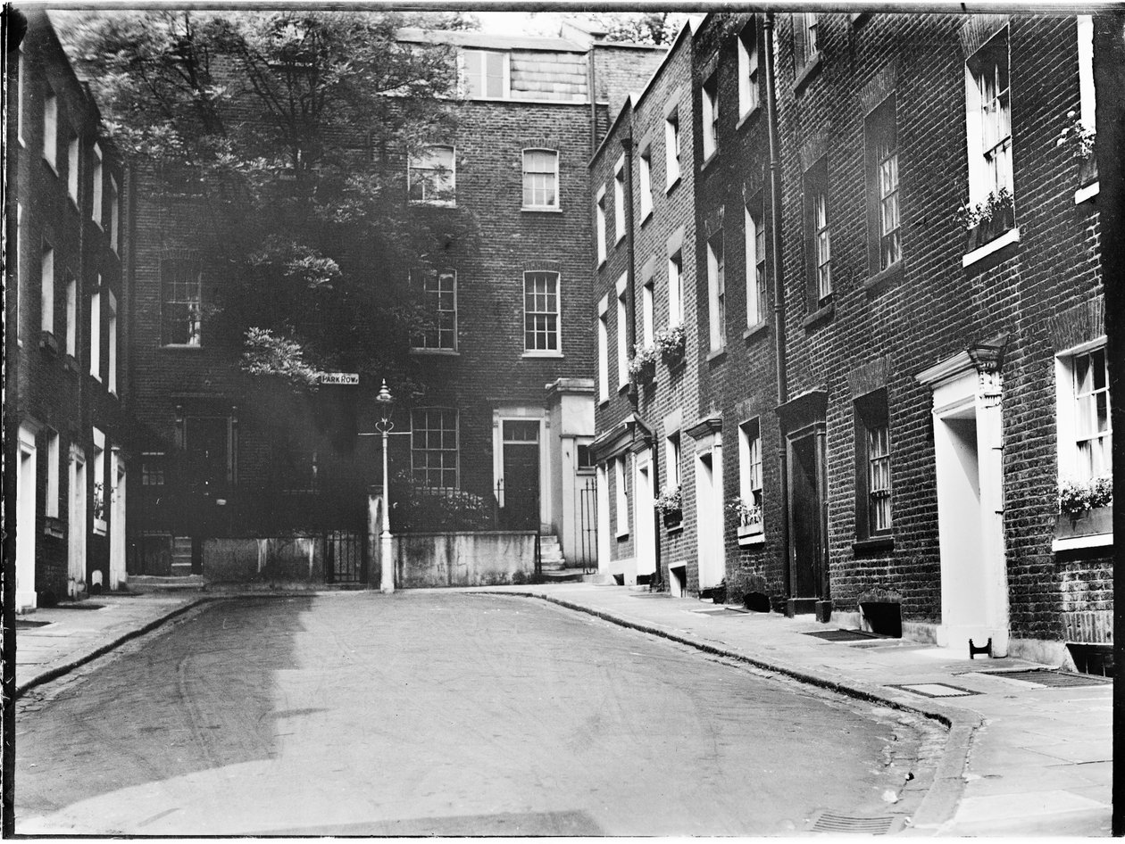 Park Row, Knightsbridge, City of Westminster, Greater London Authority, 1930-talet. av Charles William Prickett