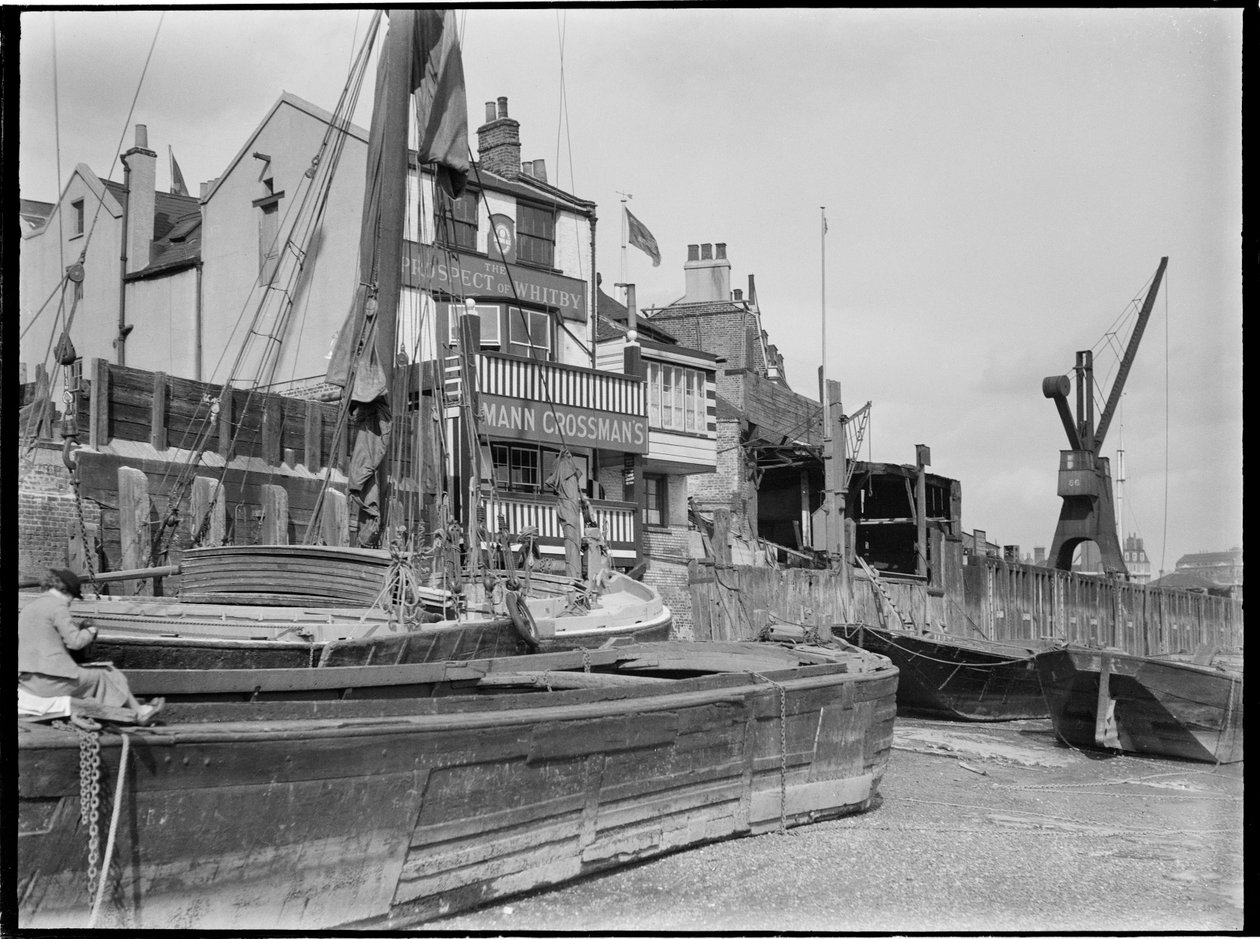 Prospect of Whitby, Wapping Wall, Wapping, Tower Hamlets, Greater London Authority, 1930-talet. av Charles William Prickett